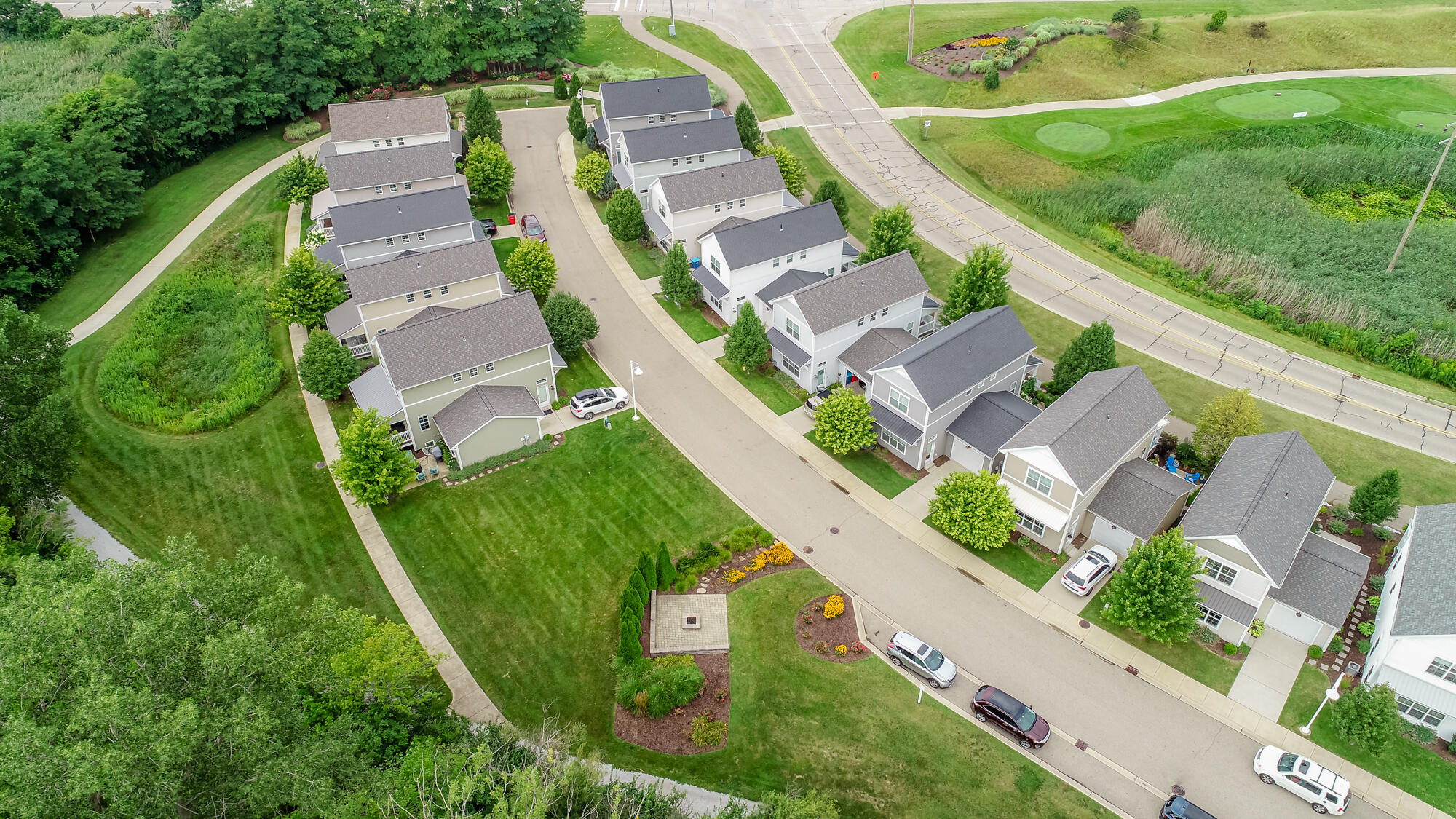 670 Beachwood Path