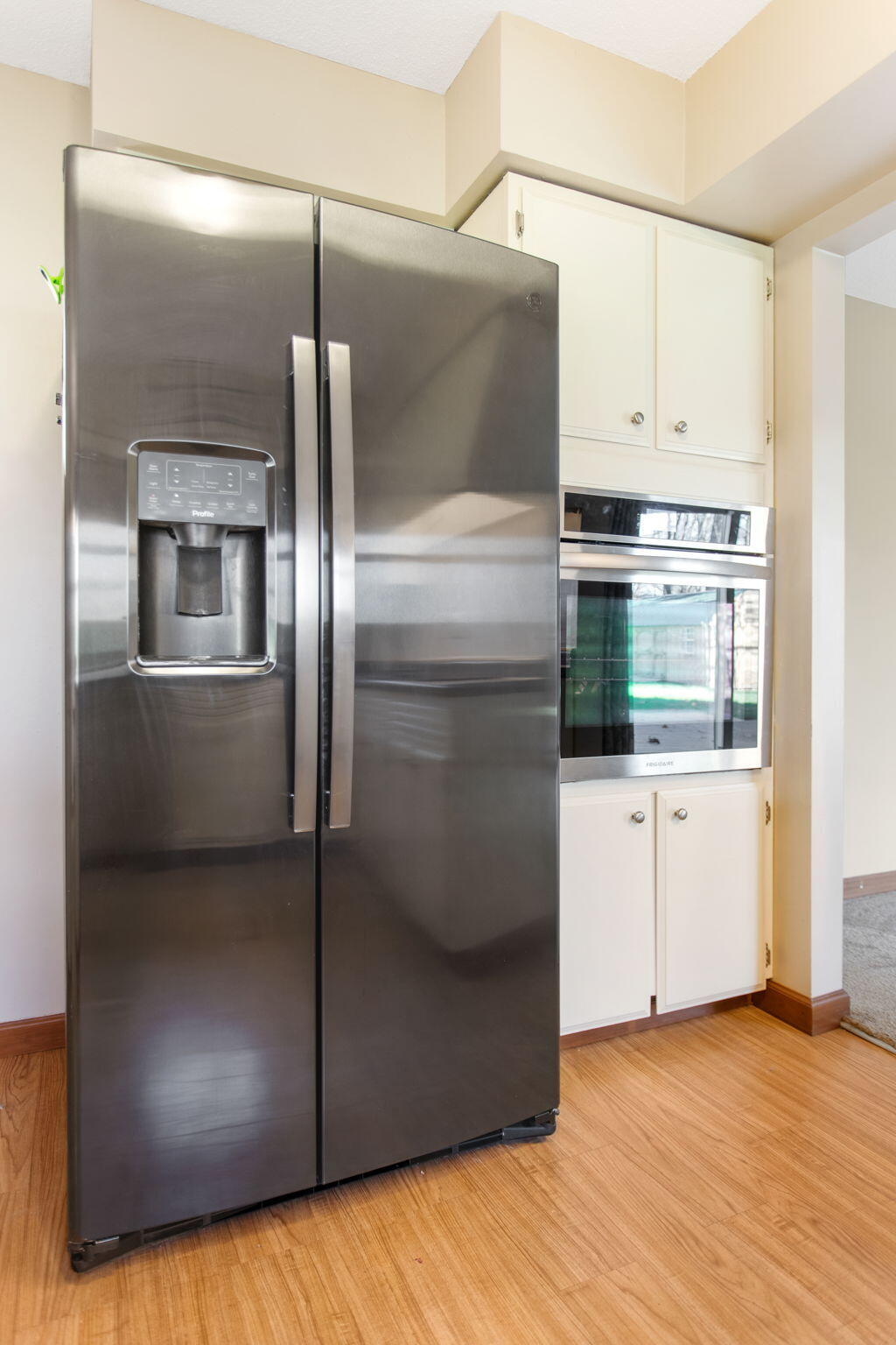 1595 St. Joseph Circle, St. Joseph