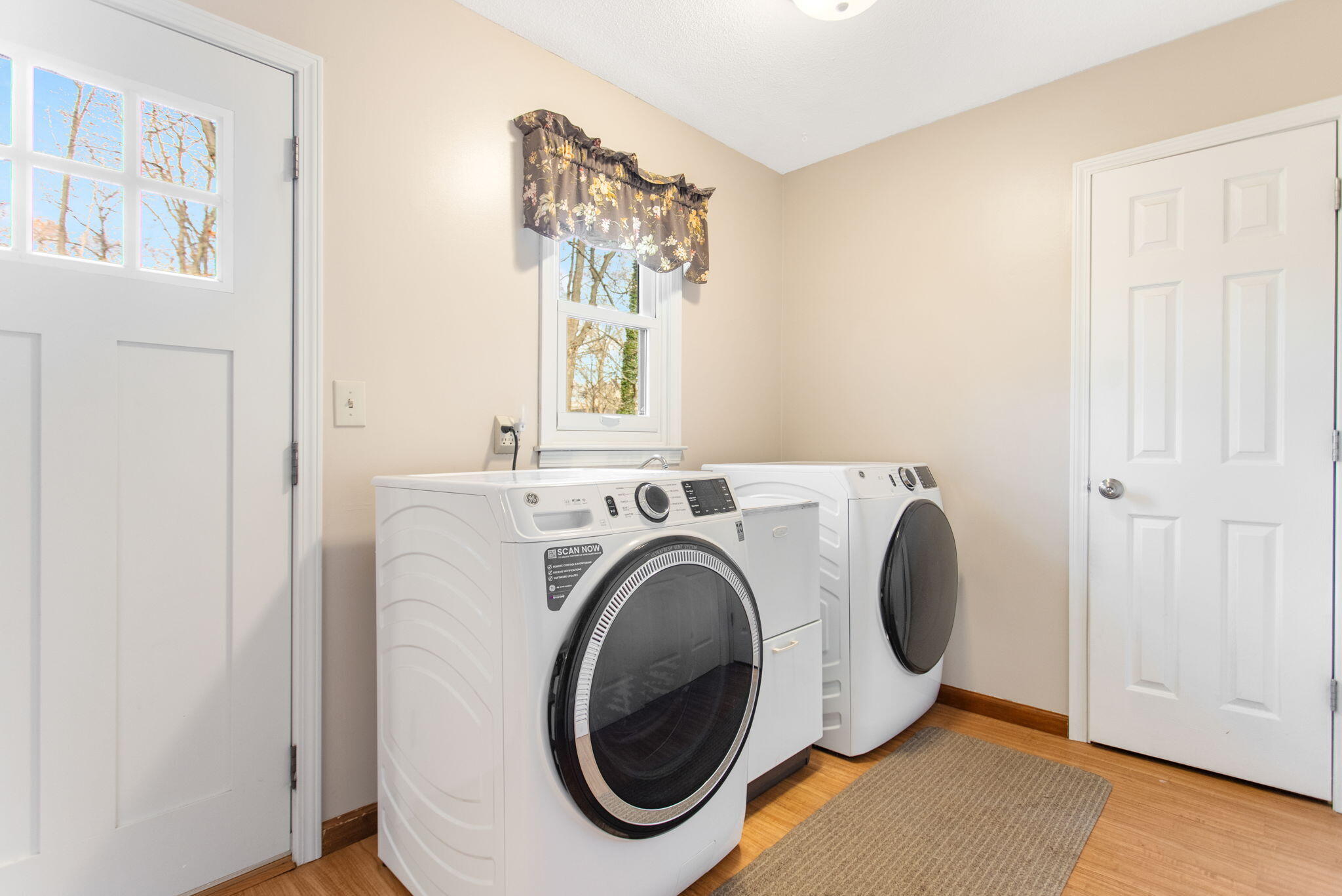 1595 St. Joseph Circle, St. Joseph