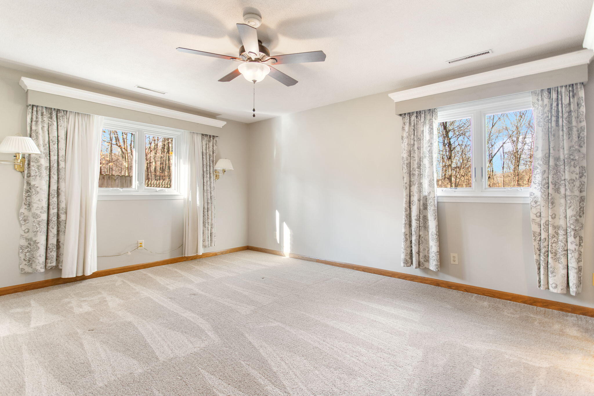 1595 St. Joseph Circle, St. Joseph
