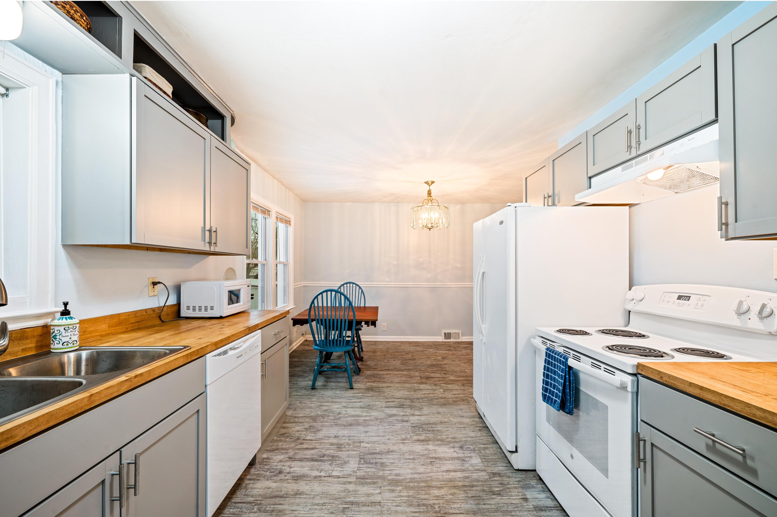 2701 Willa Drive, St. Joseph