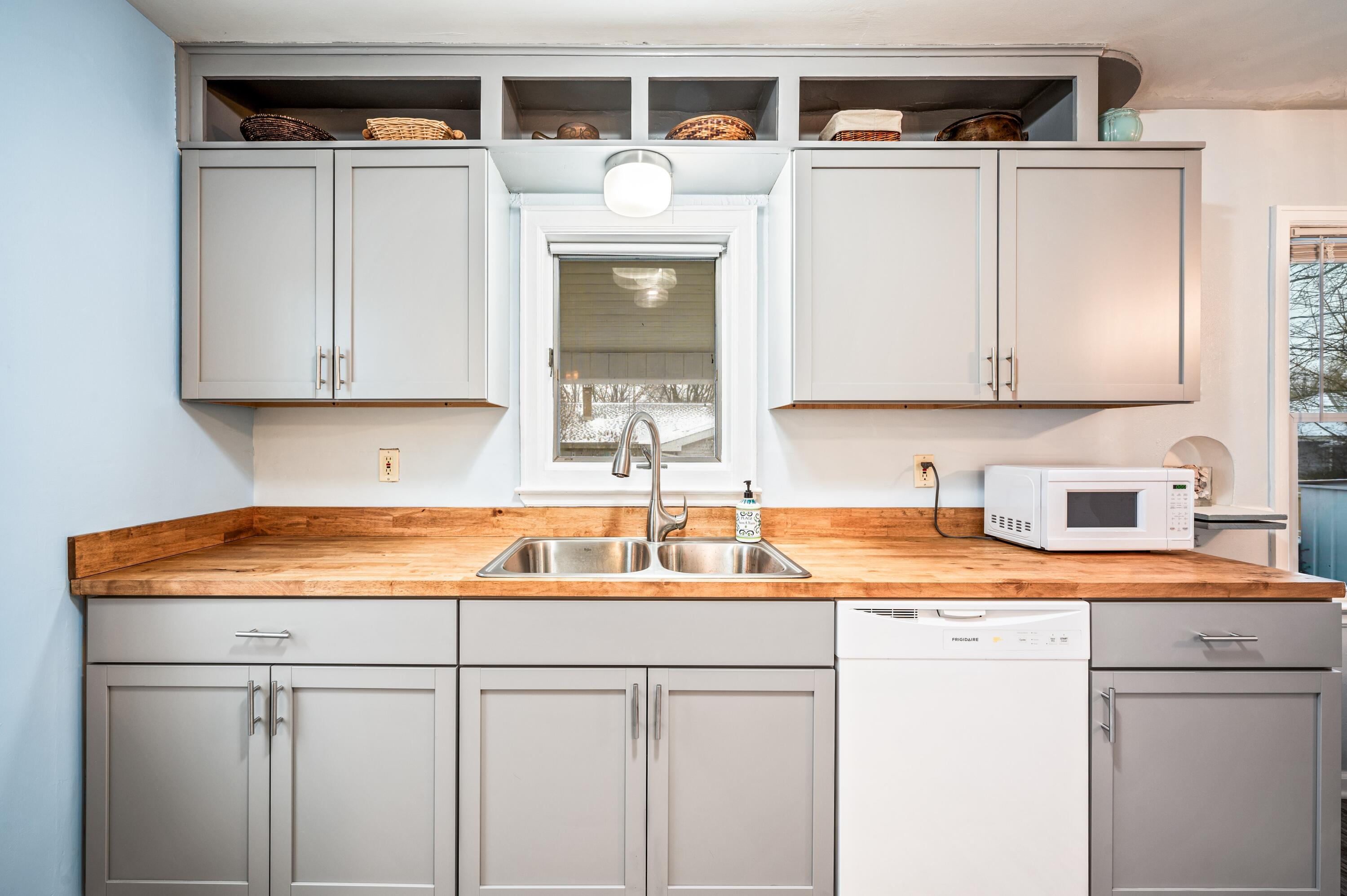 2701 Willa Drive, St. Joseph