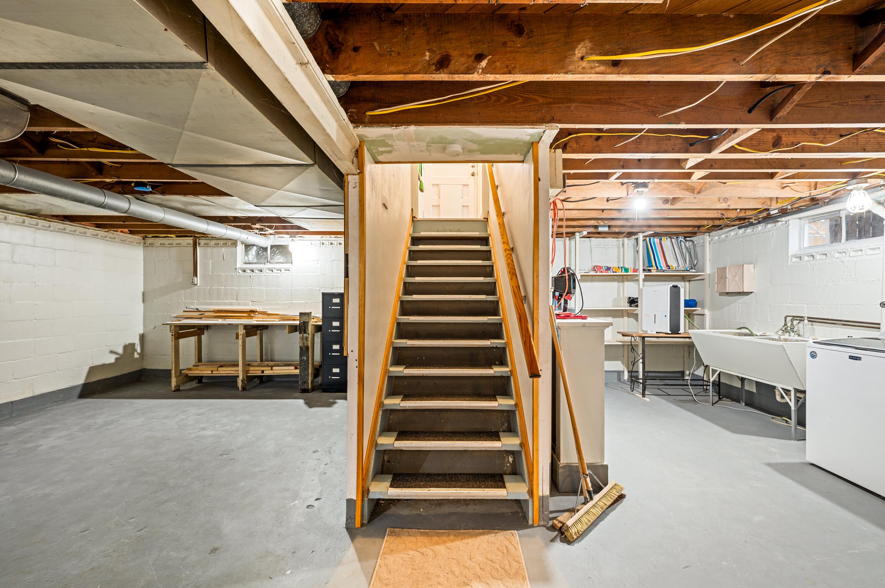 2701 Willa Drive, St. Joseph