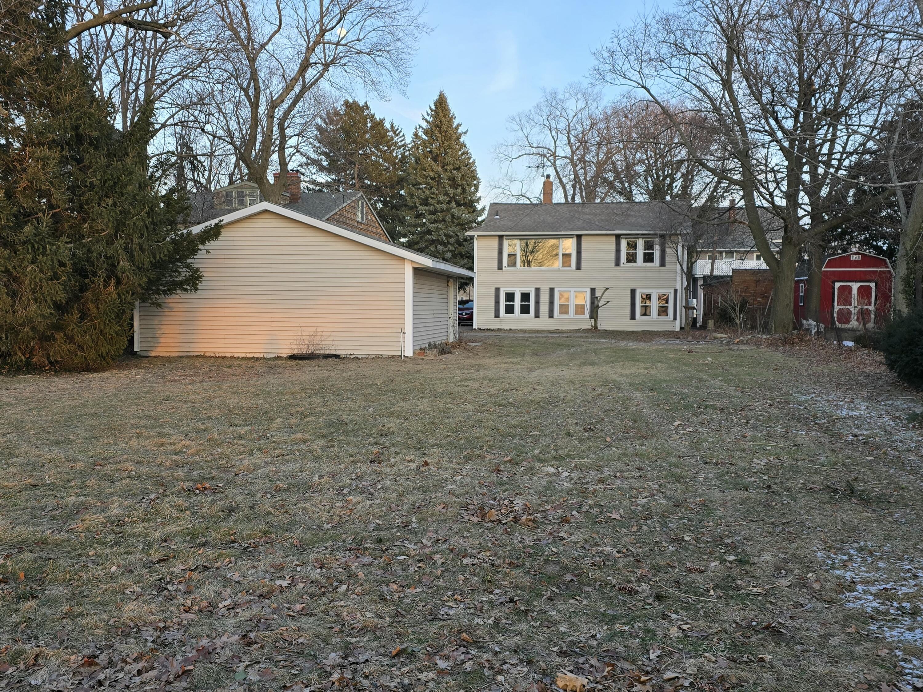 1448 Lake Boulevard, St. Joseph