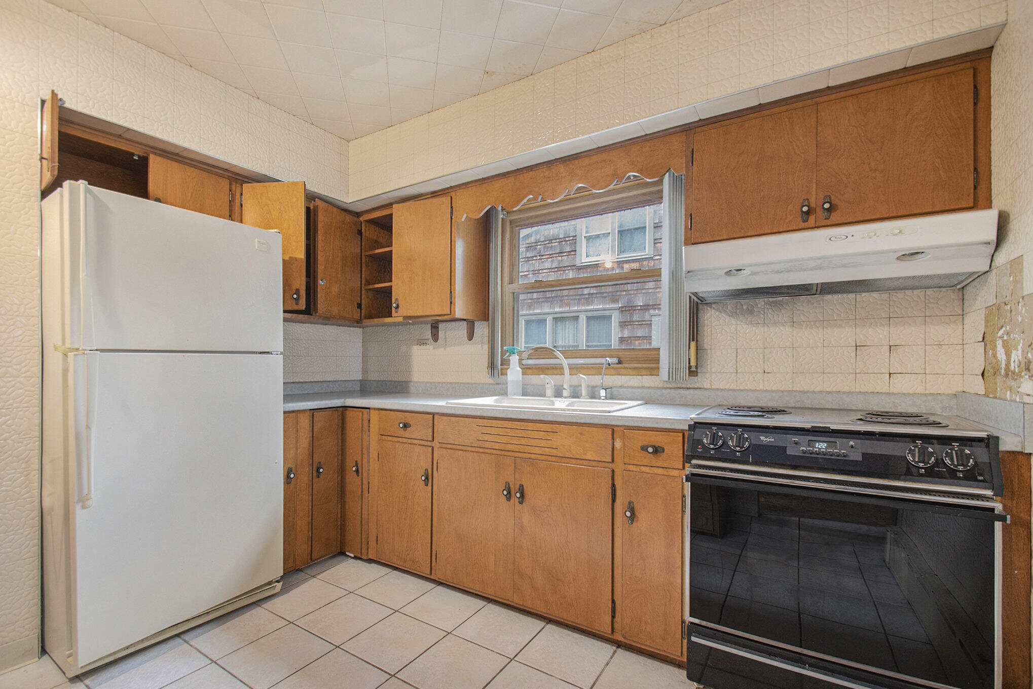 1448 Lake Boulevard, St. Joseph