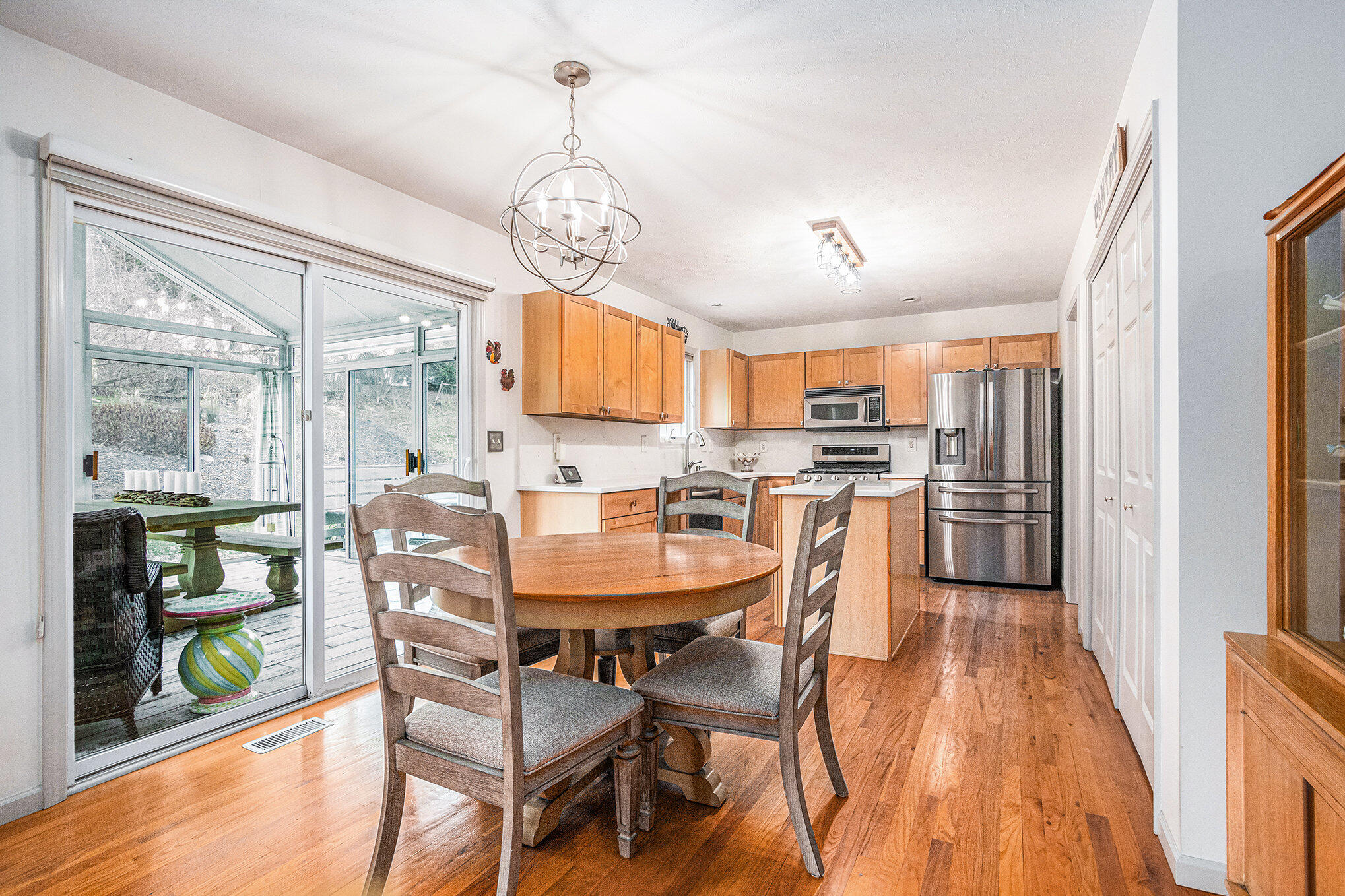 416 Upton Drive, St. Joseph