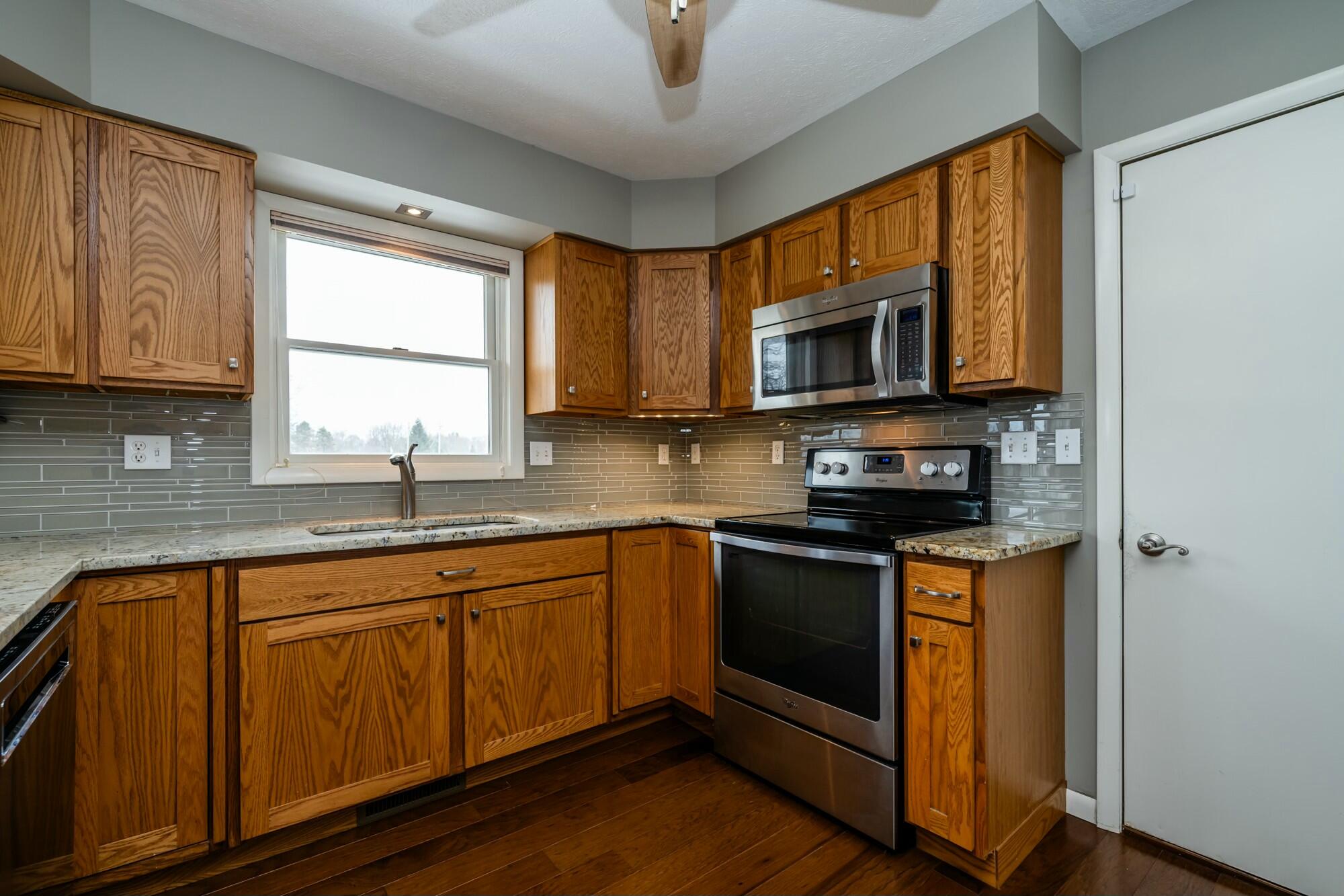 673 Royal Crest Drive, St. Joseph
