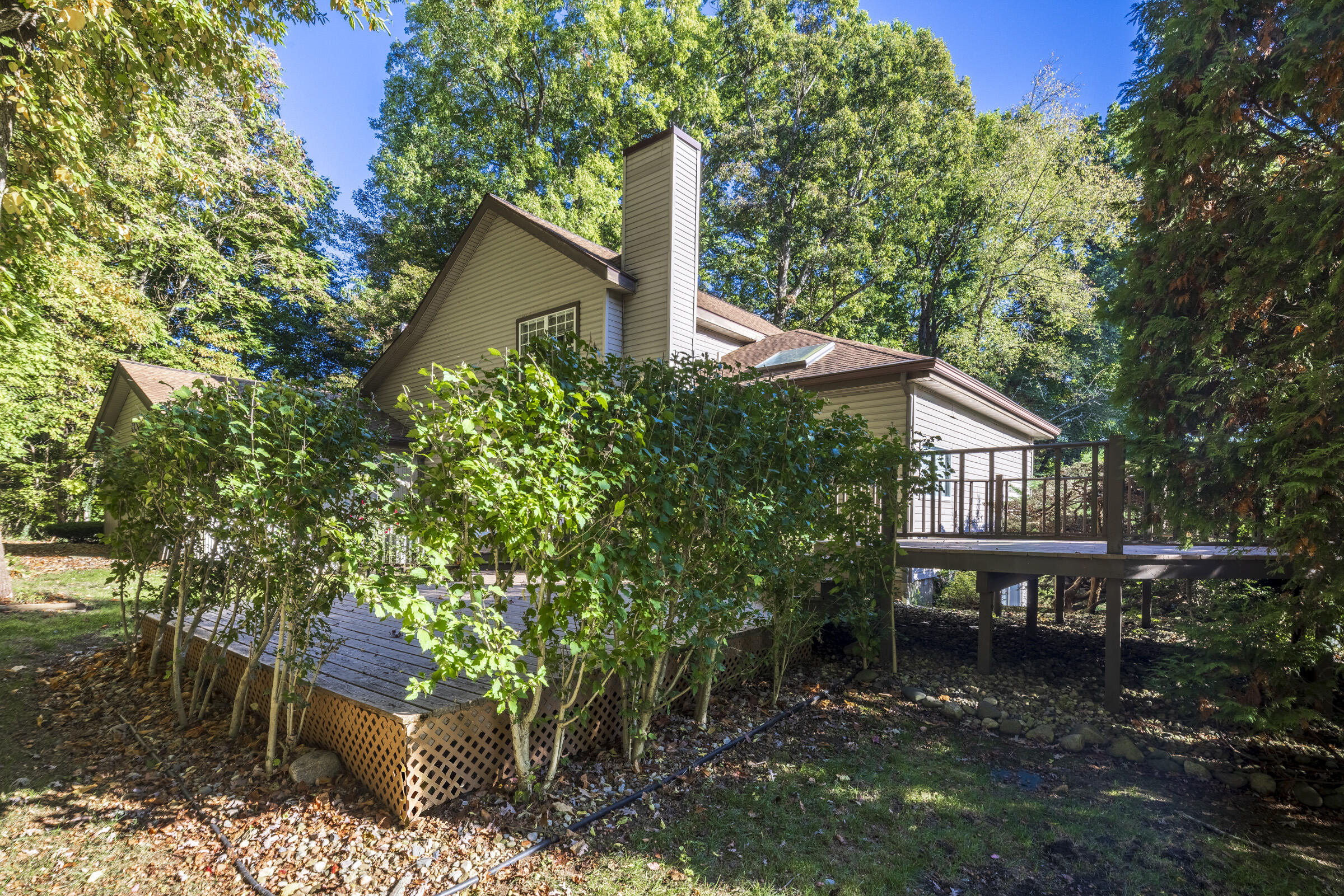 3004 White Oaks Lane