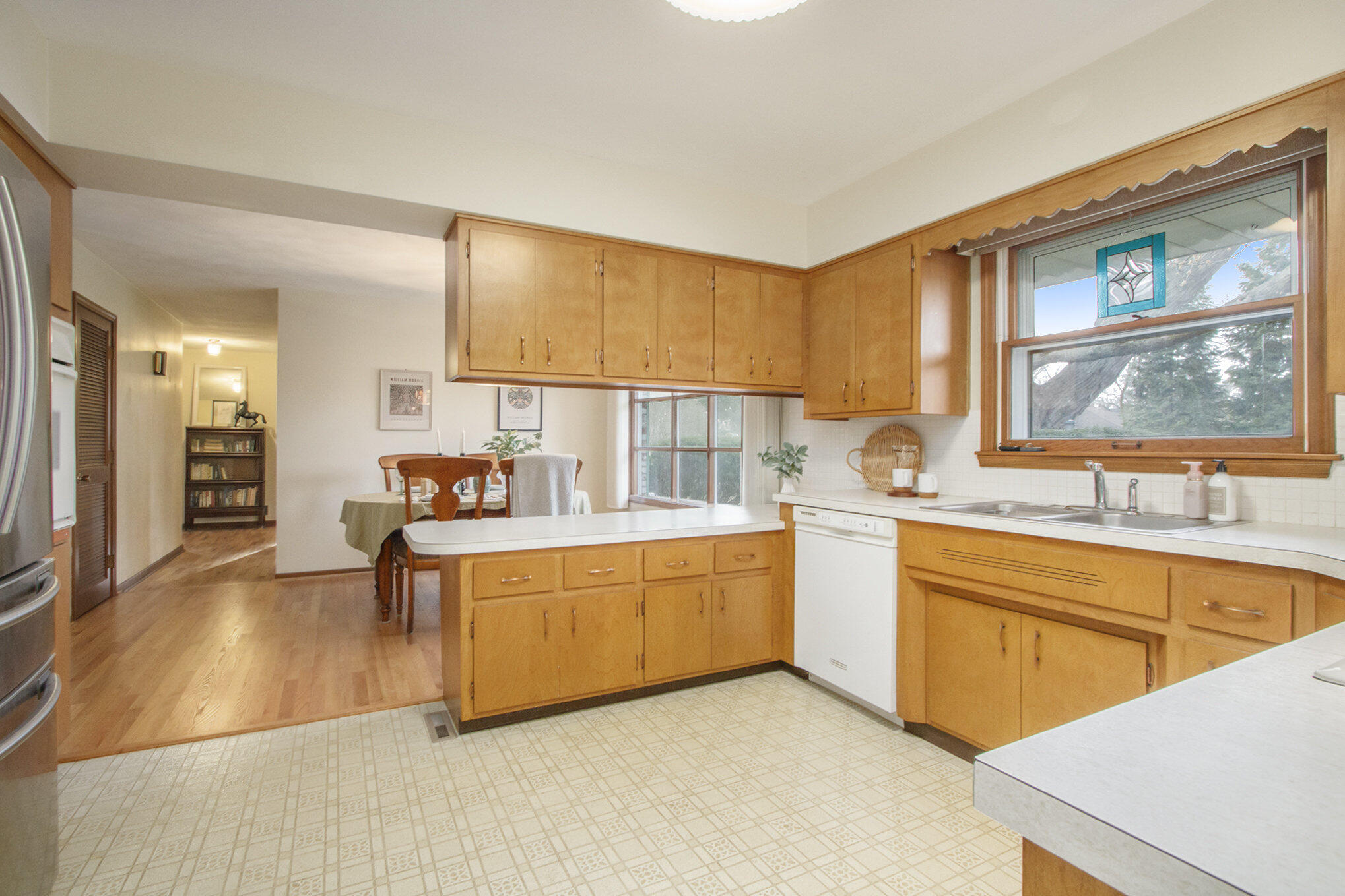 1356 N Manor Drive, St. Joseph