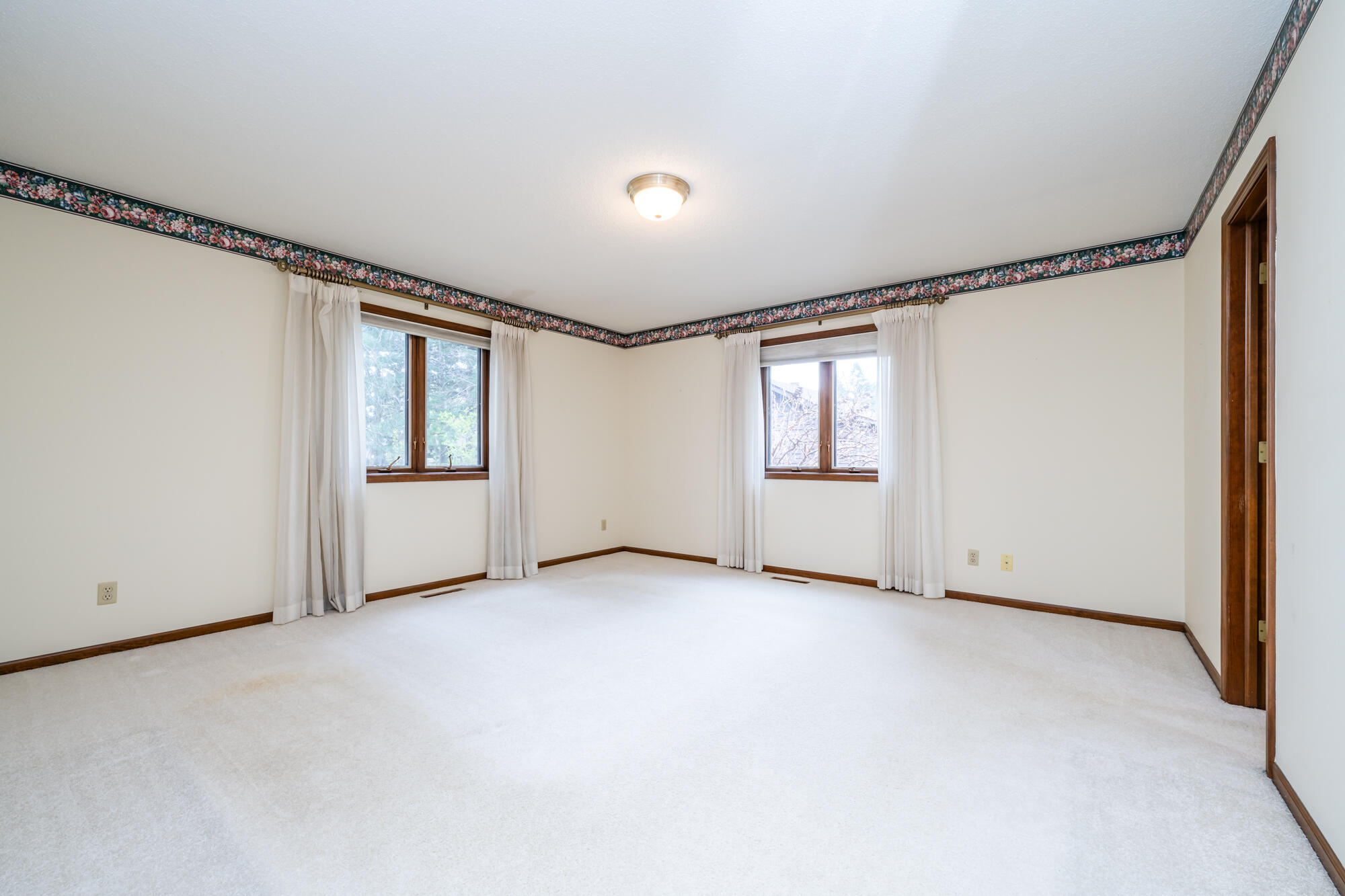 1364 Silverbrook Lane, St. Joseph