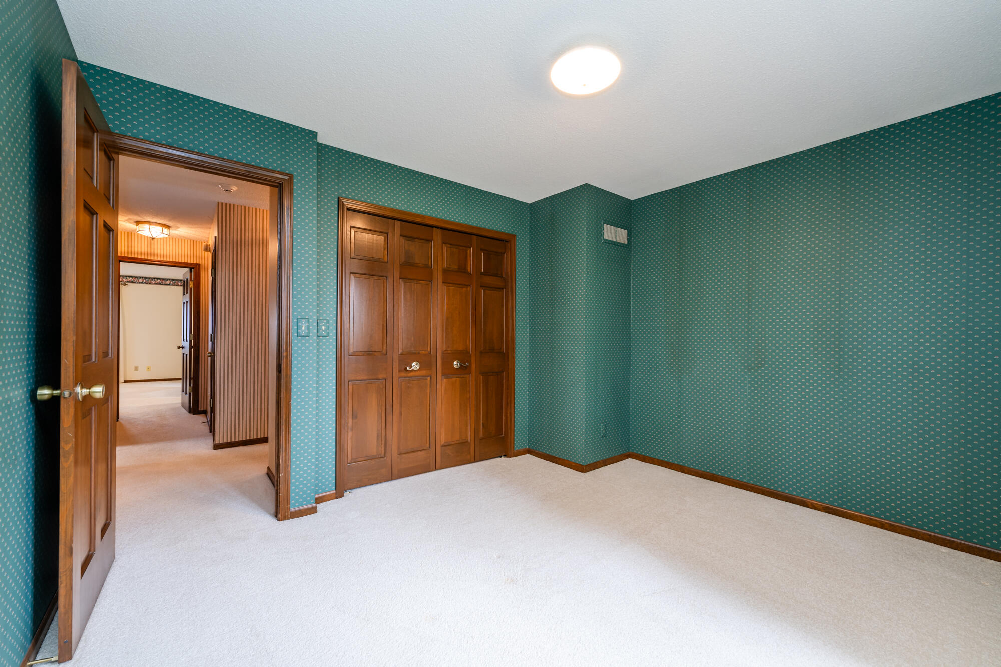 1364 Silverbrook Lane, St. Joseph