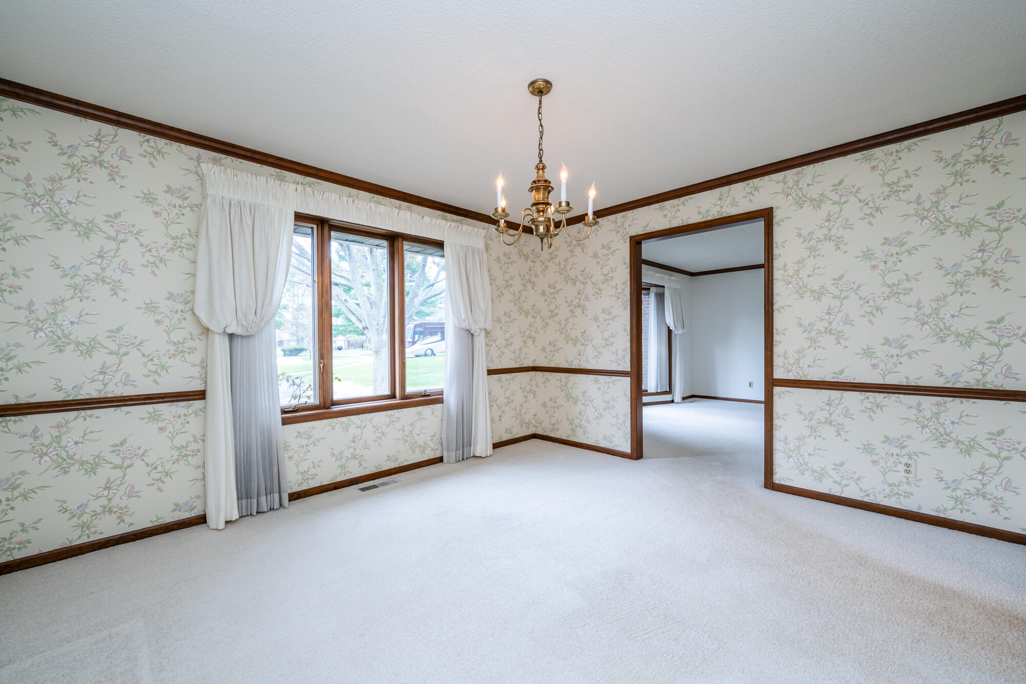 1364 Silverbrook Lane, St. Joseph