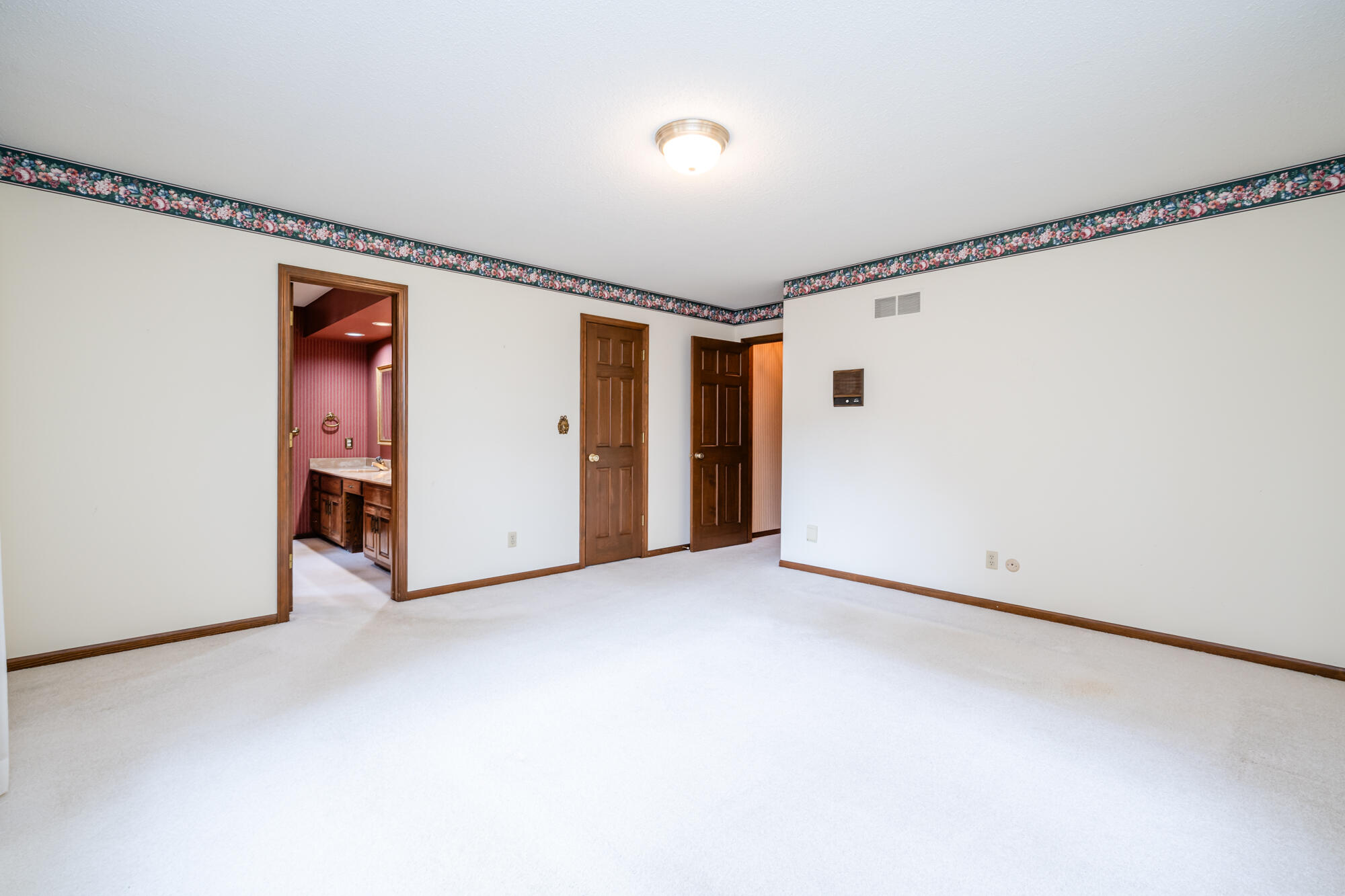 1364 Silverbrook Lane, St. Joseph