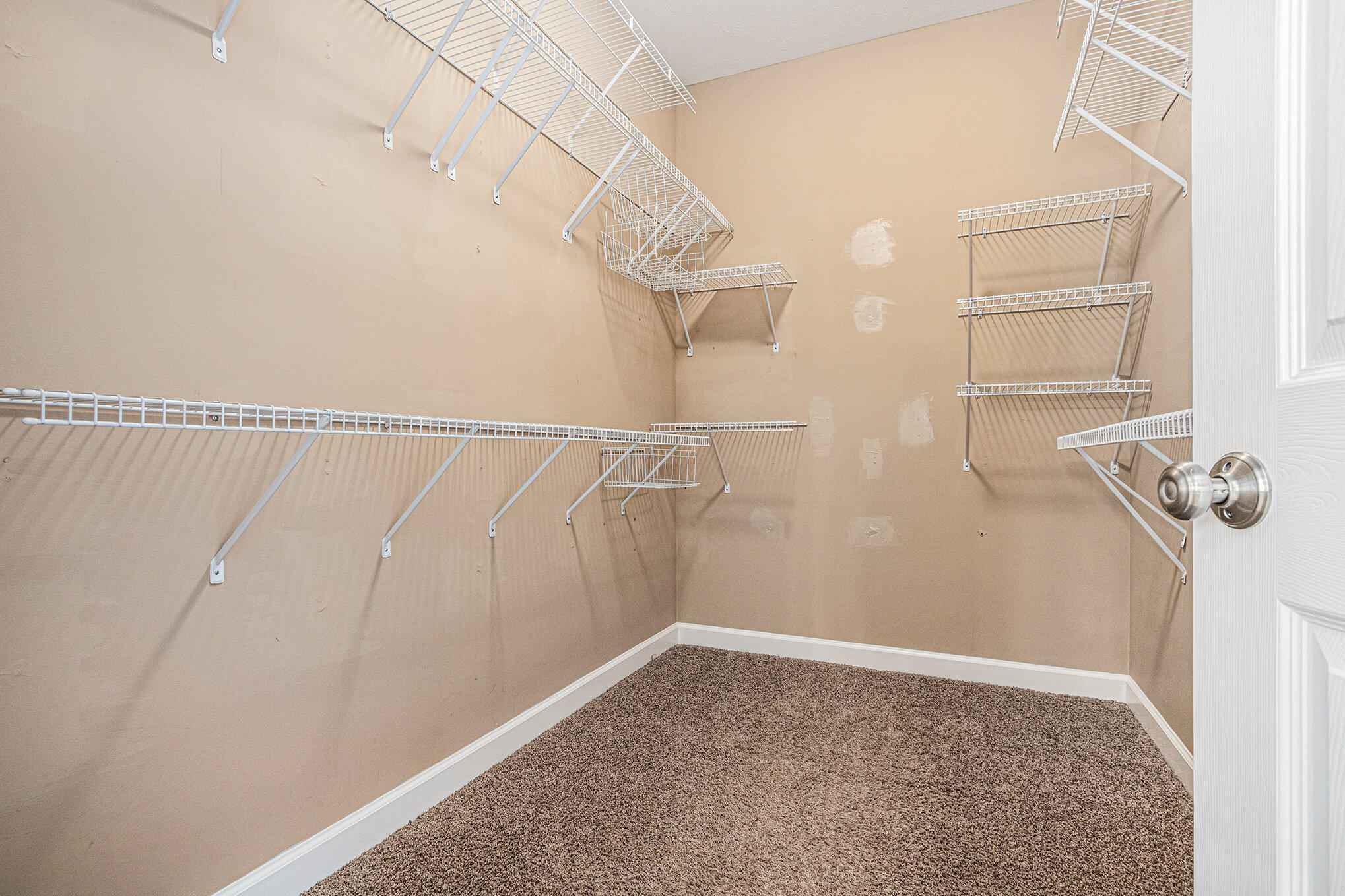6066 Wabash Lane