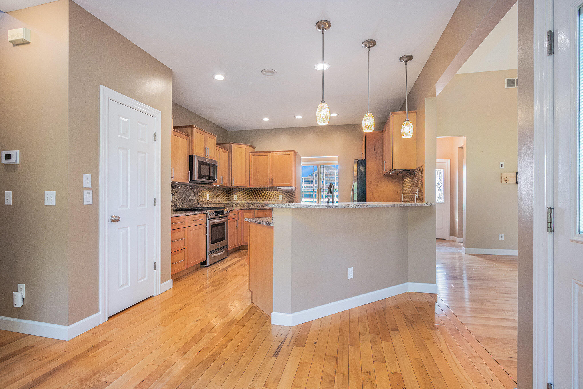 6066 Wabash Lane