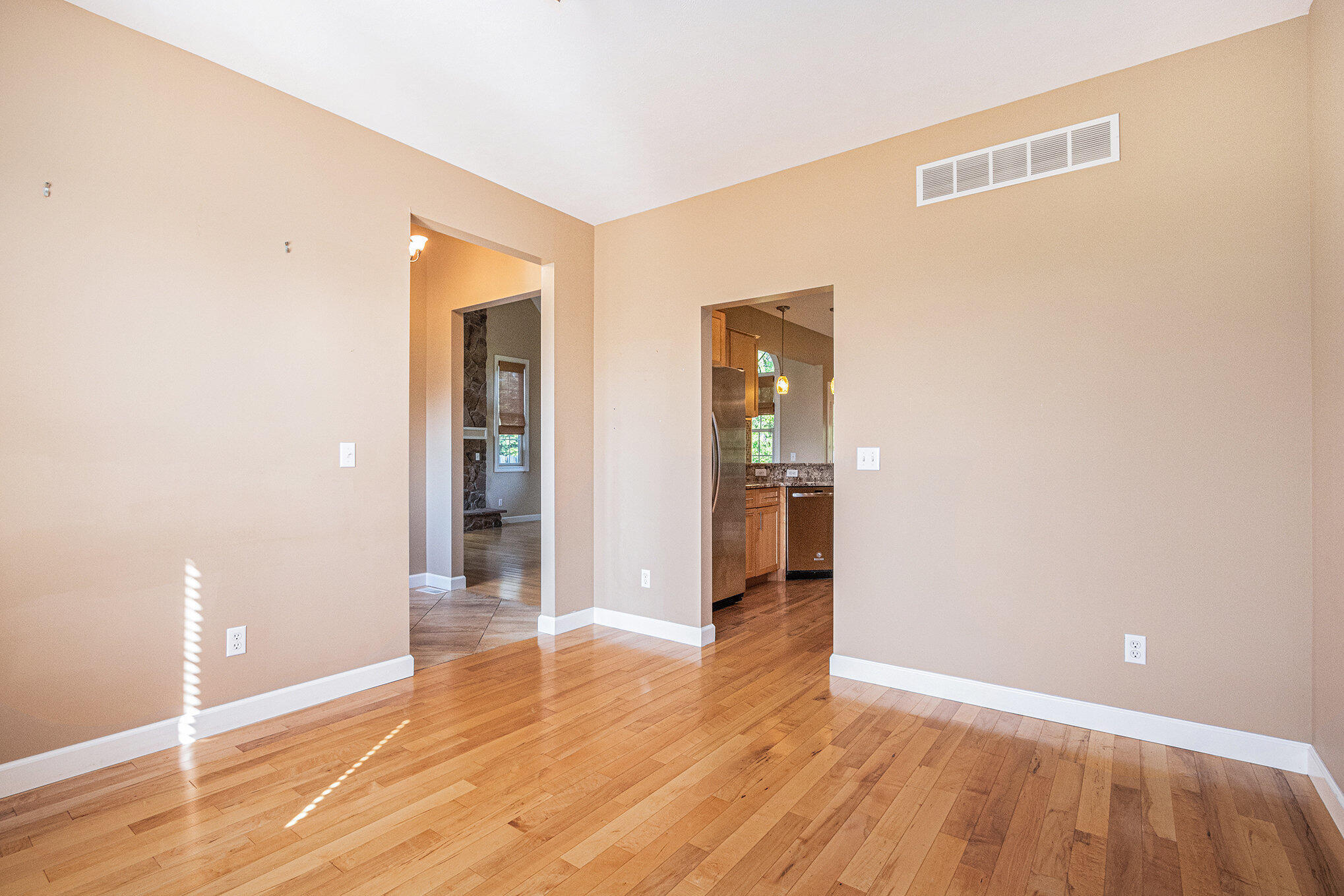 6066 Wabash Lane