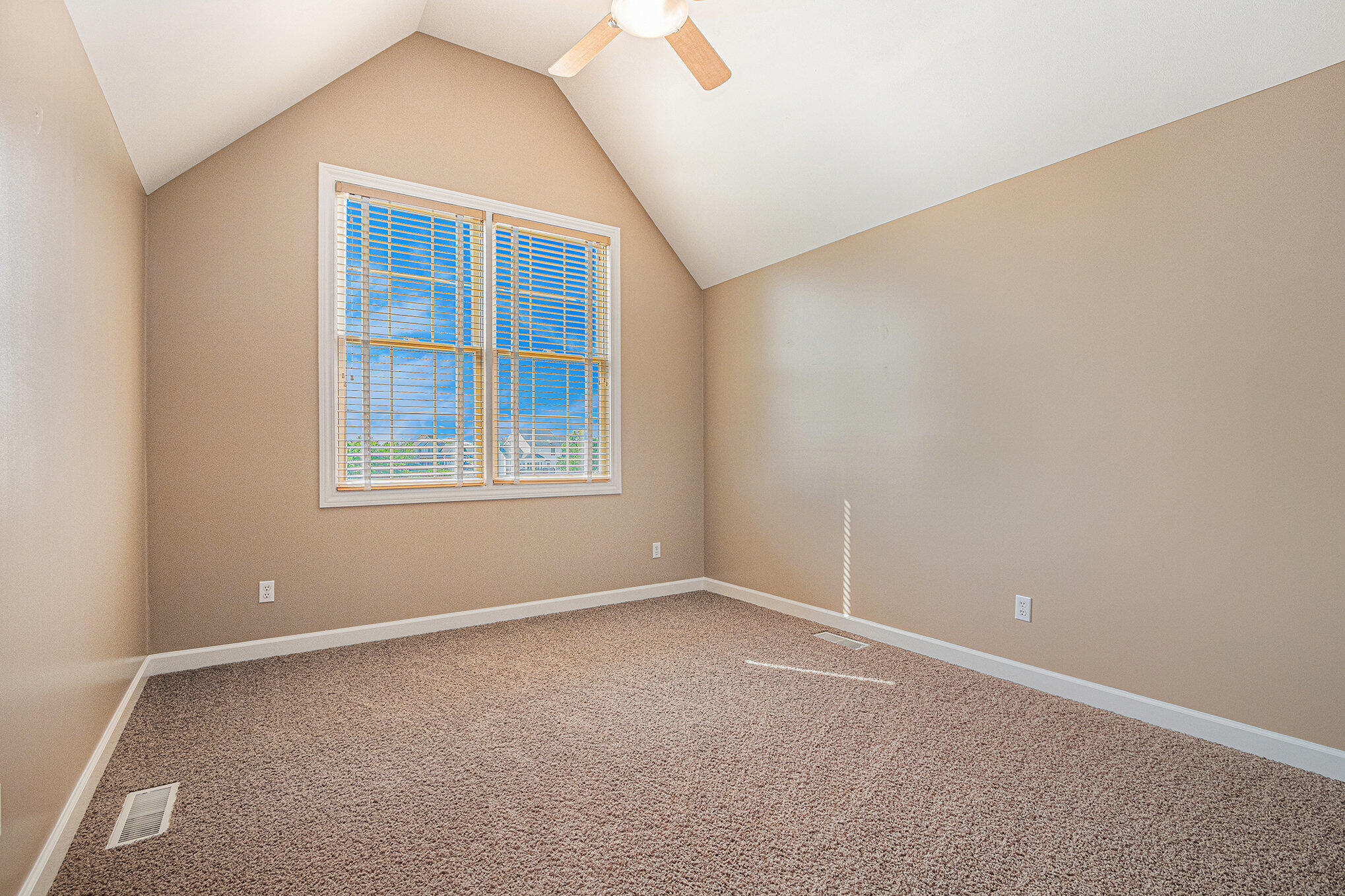 6066 Wabash Lane