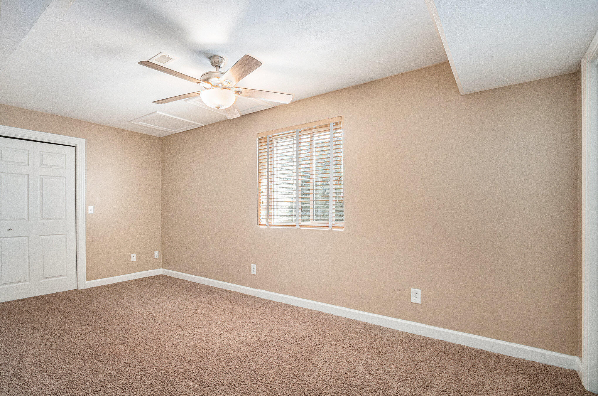 6066 Wabash Lane