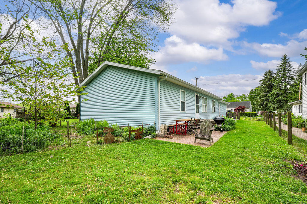 8243 Forest Beach Road