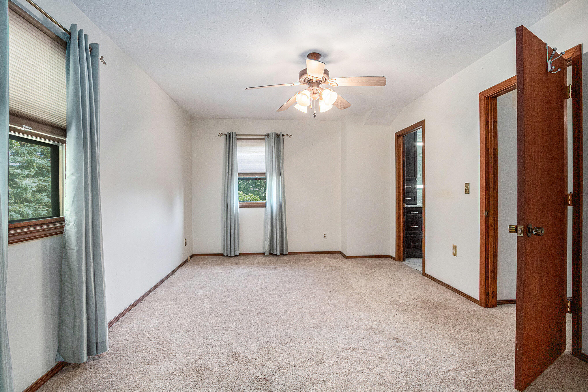 1393 Desmond Street, St. Joseph