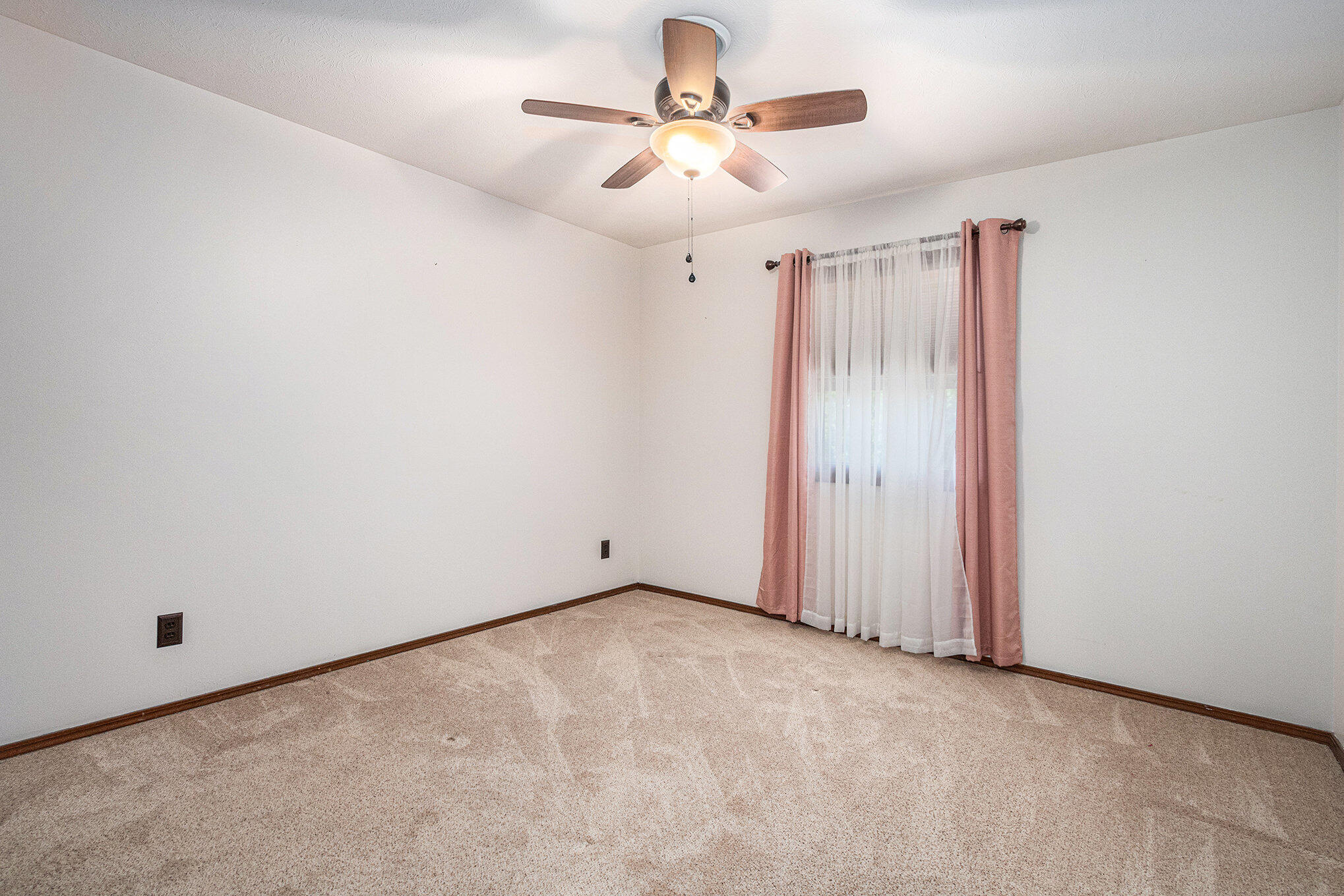 1393 Desmond Street, St. Joseph