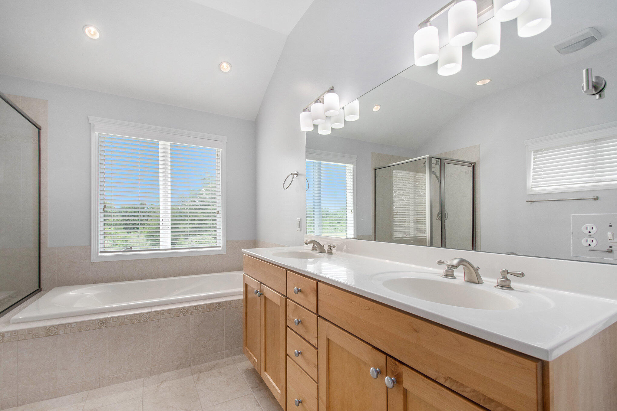 3803 Derry Drive, St. Joseph