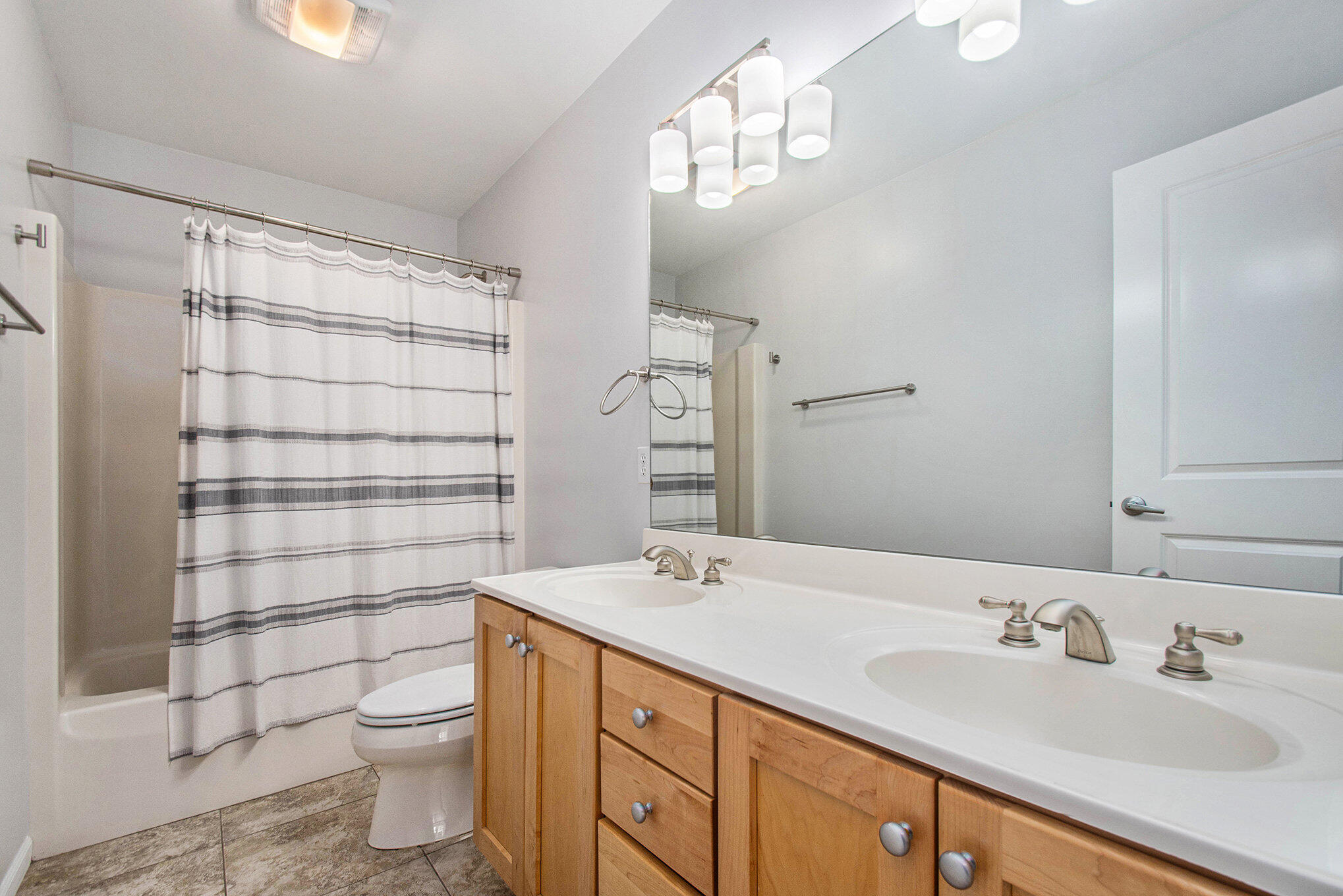 3803 Derry Drive, St. Joseph