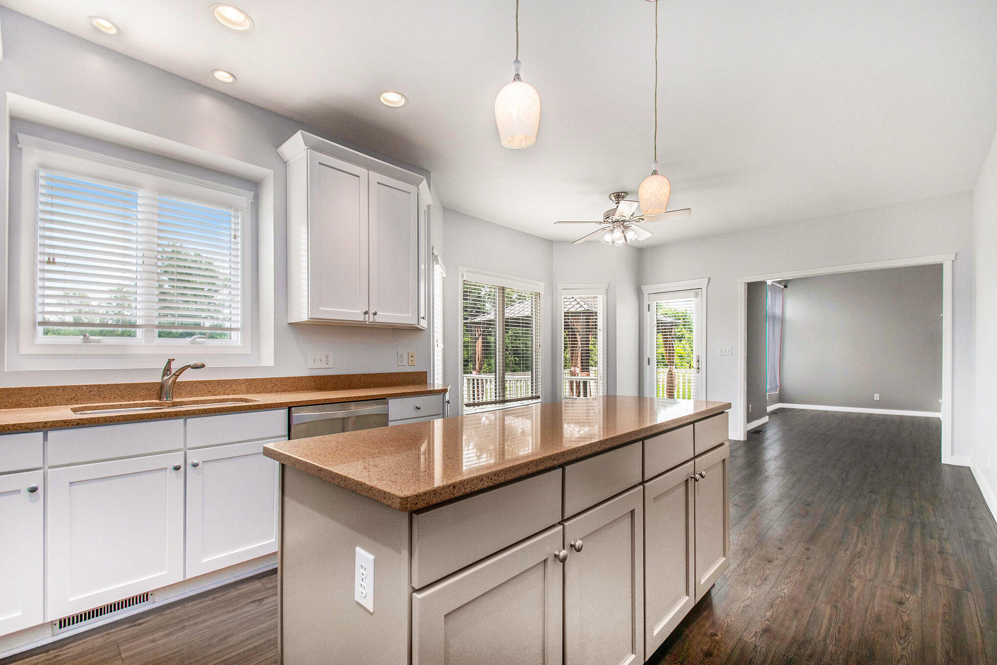 3803 Derry Drive, St. Joseph