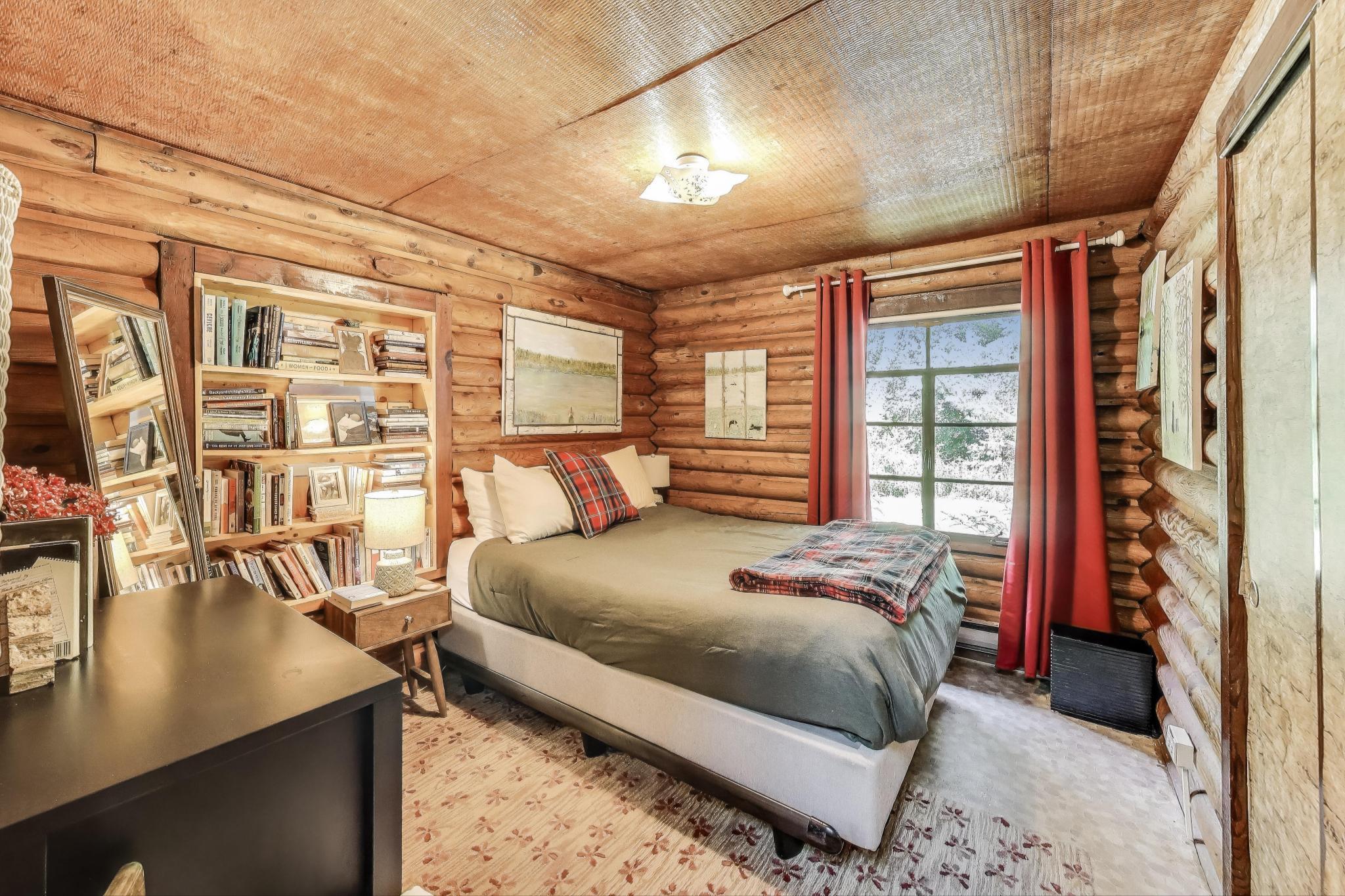 3257 W Marquette Woods Road
