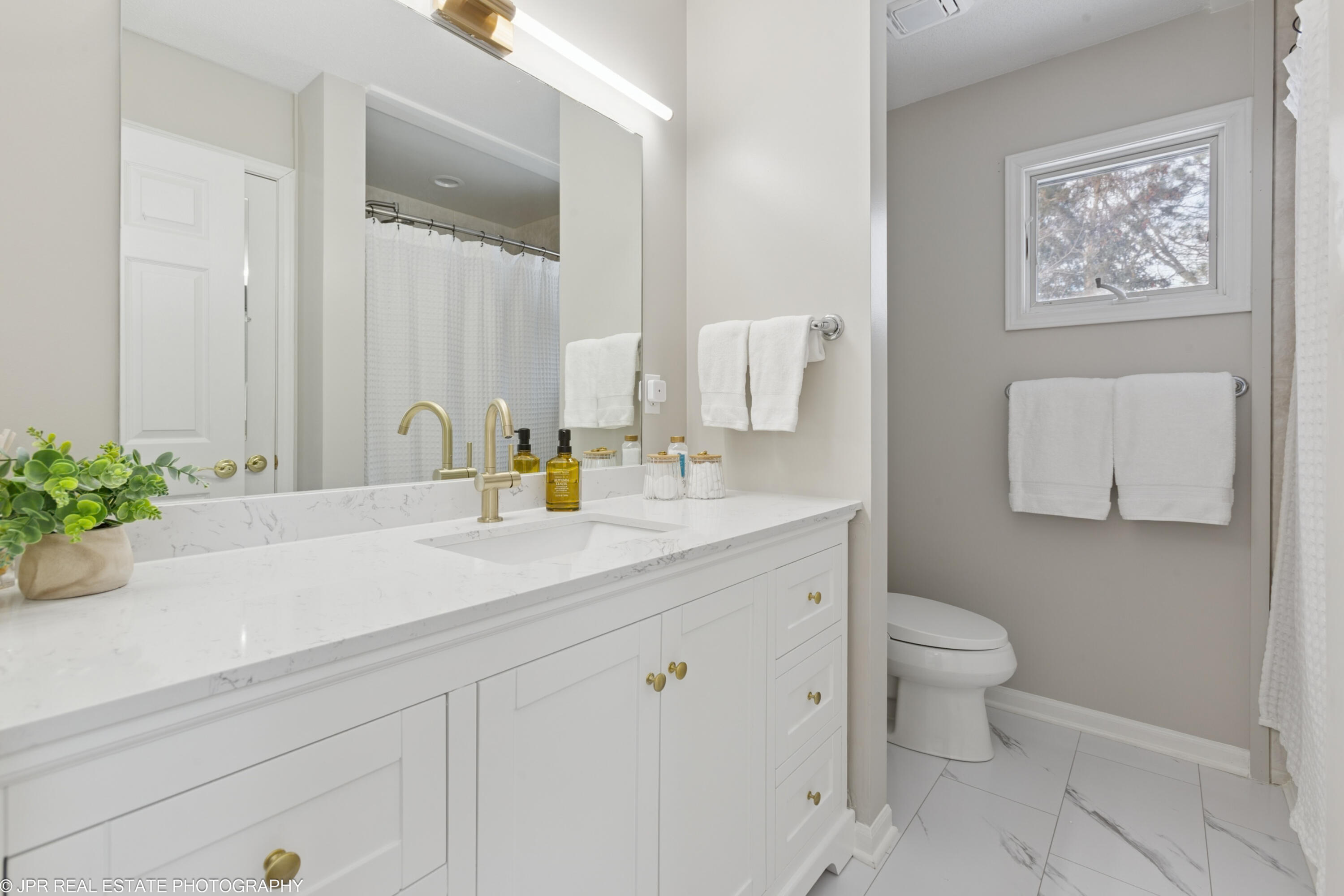 2381 Shoreham Highlands Street, St. Joseph