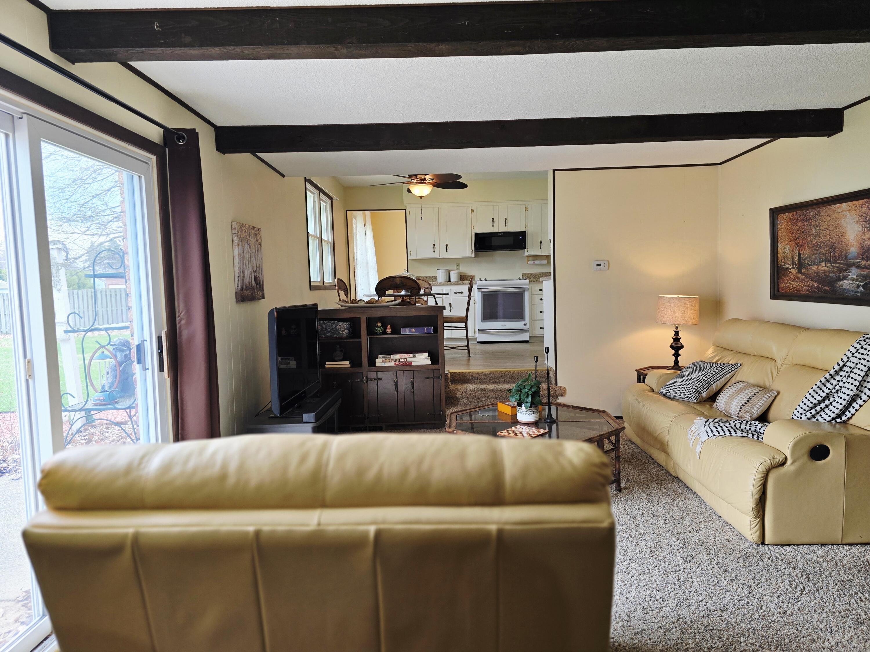 6033 Clearbrook Drive