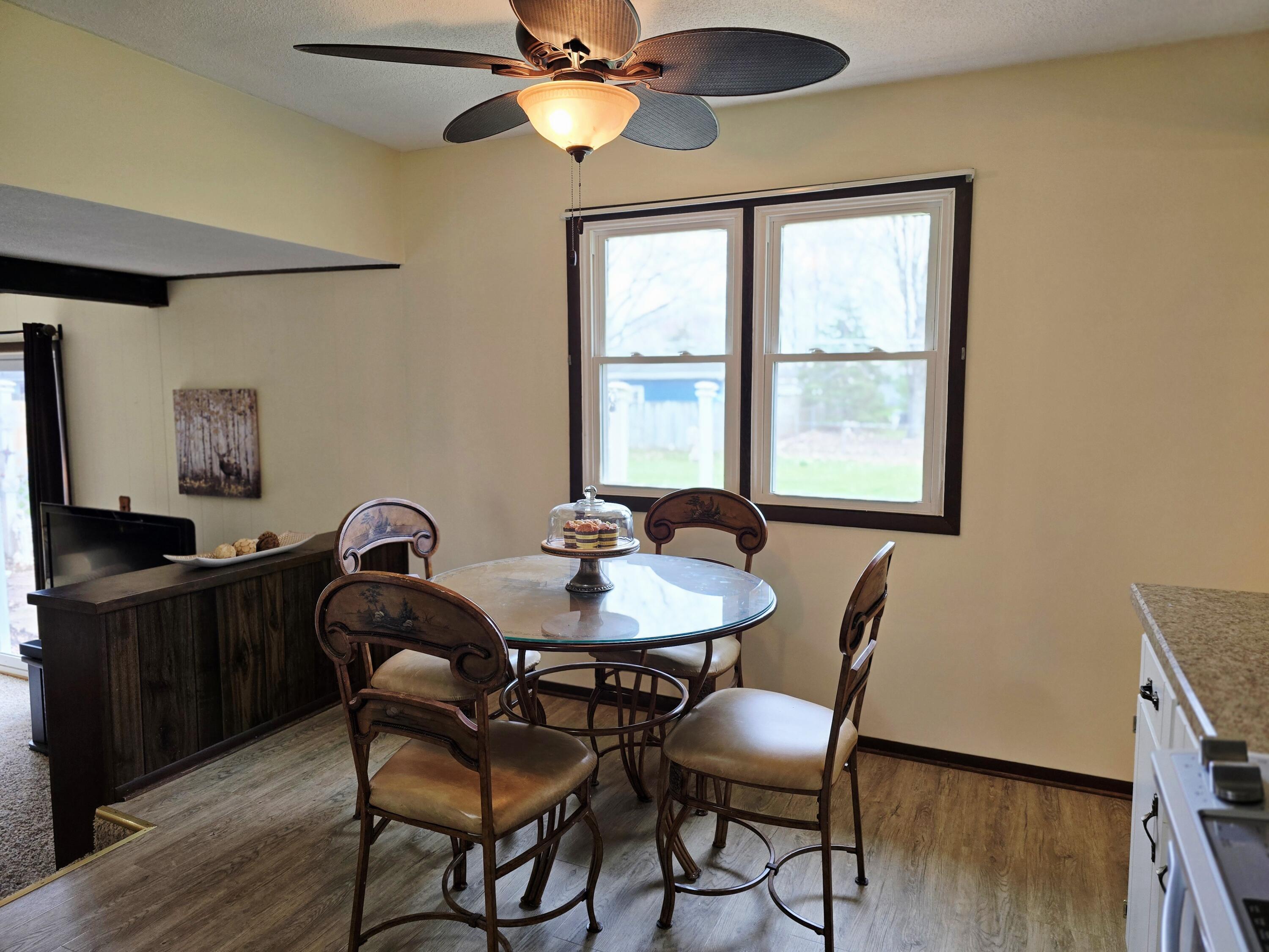 6033 Clearbrook Drive