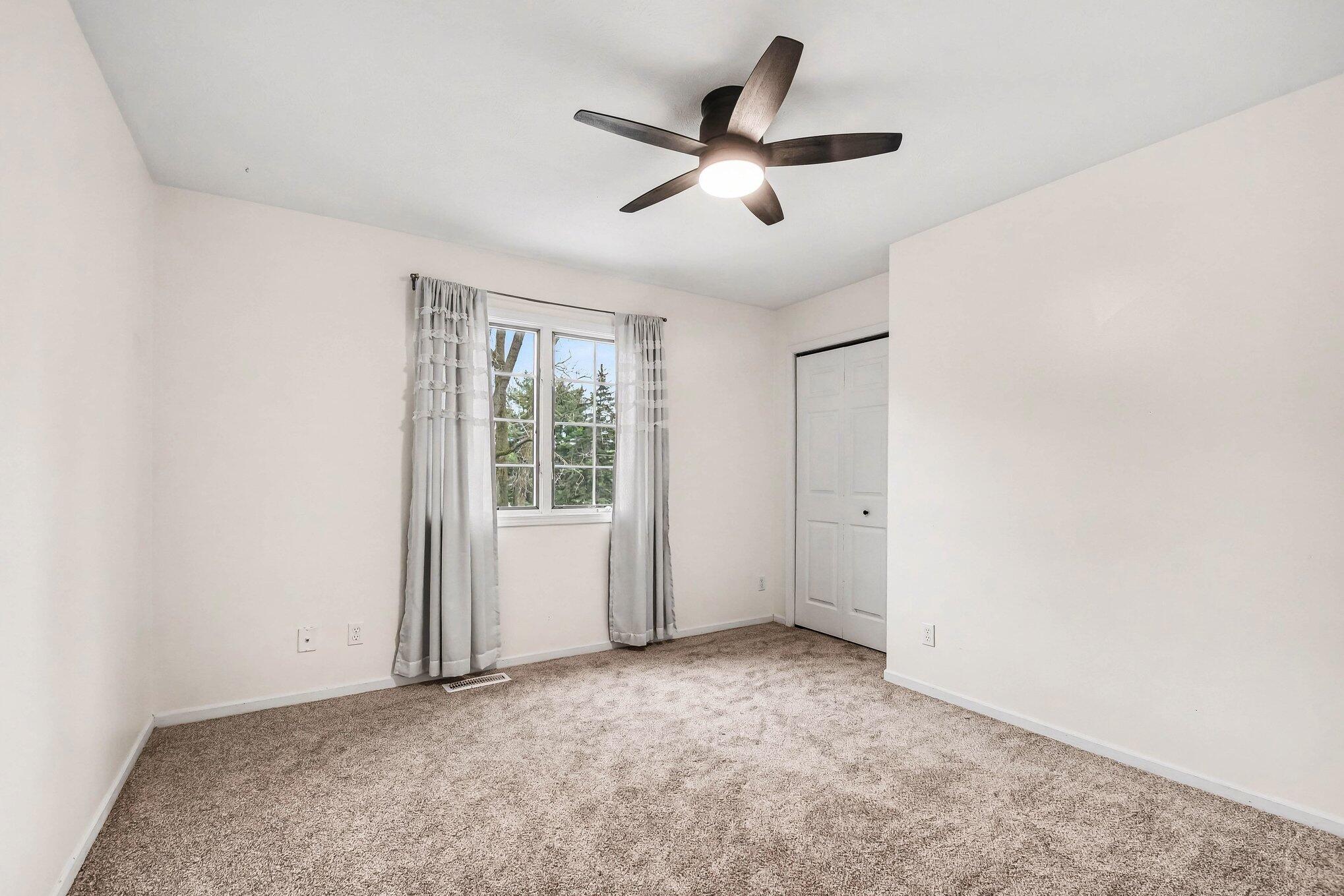 11294 Bridlewood Trail