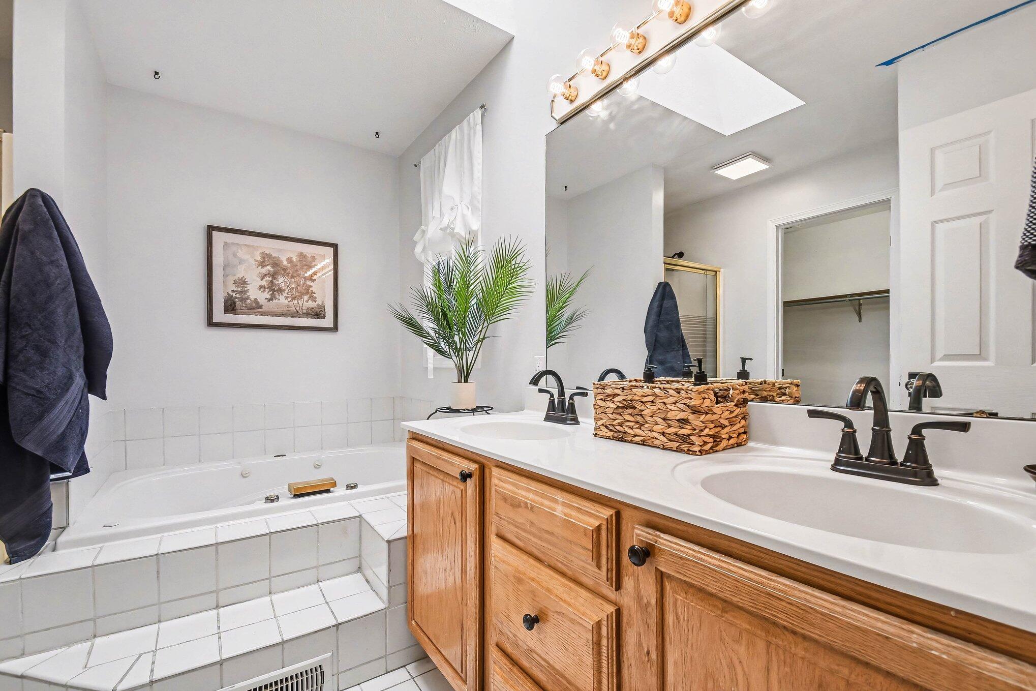 11294 Bridlewood Trail