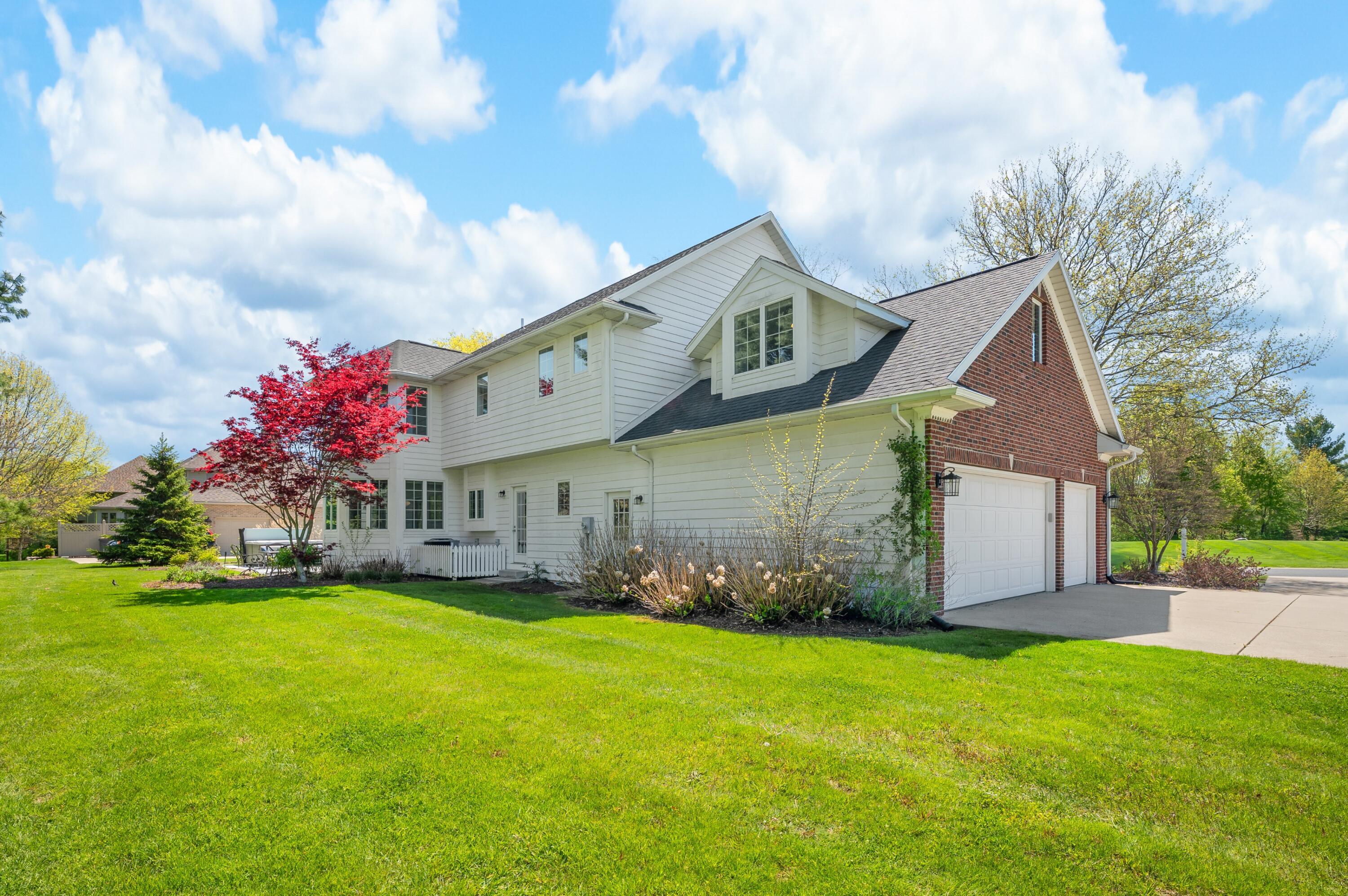 2843 Wyndwicke Drive, St. Joseph