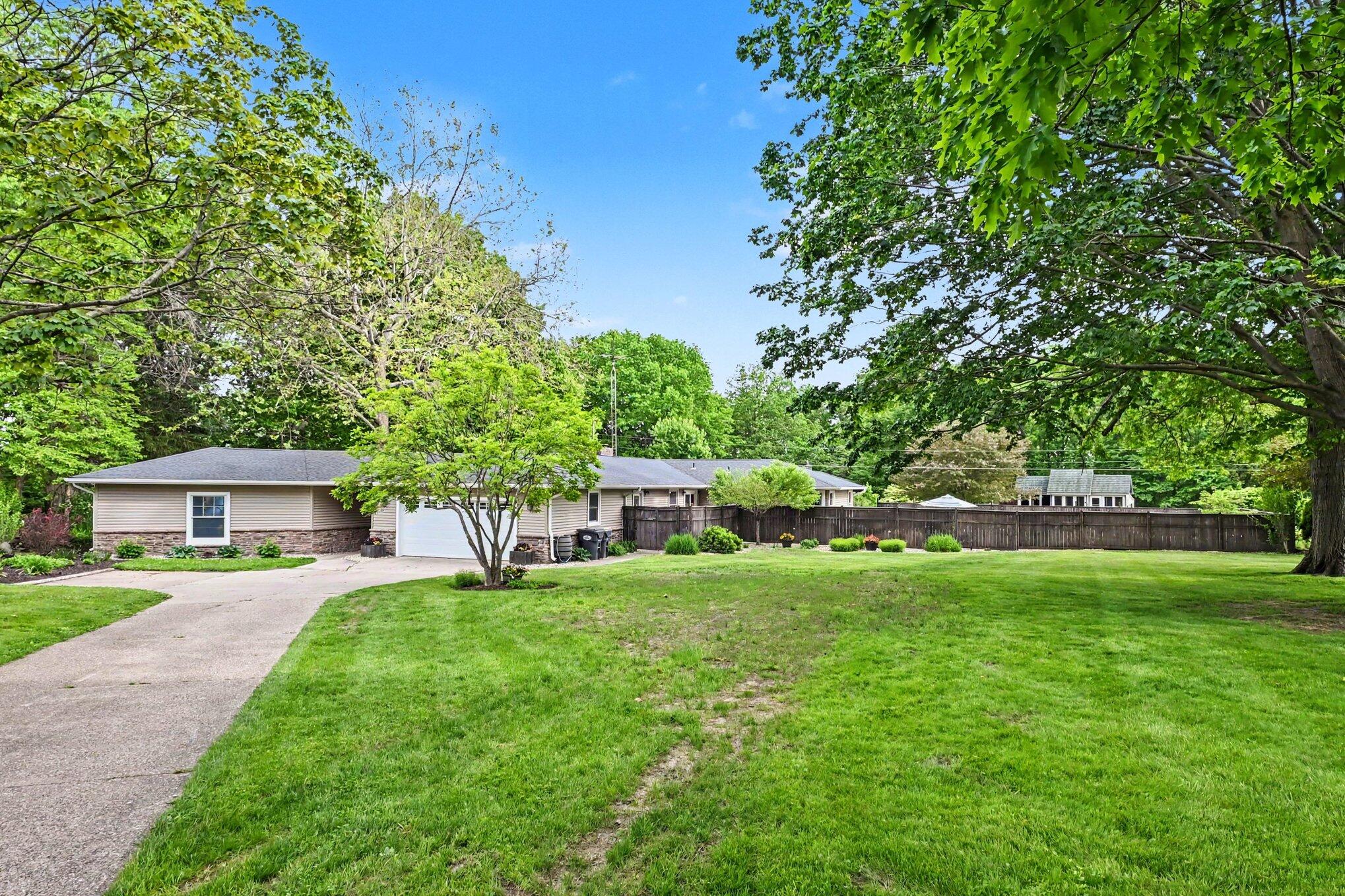1086 Brunn Avenue, St. Joseph