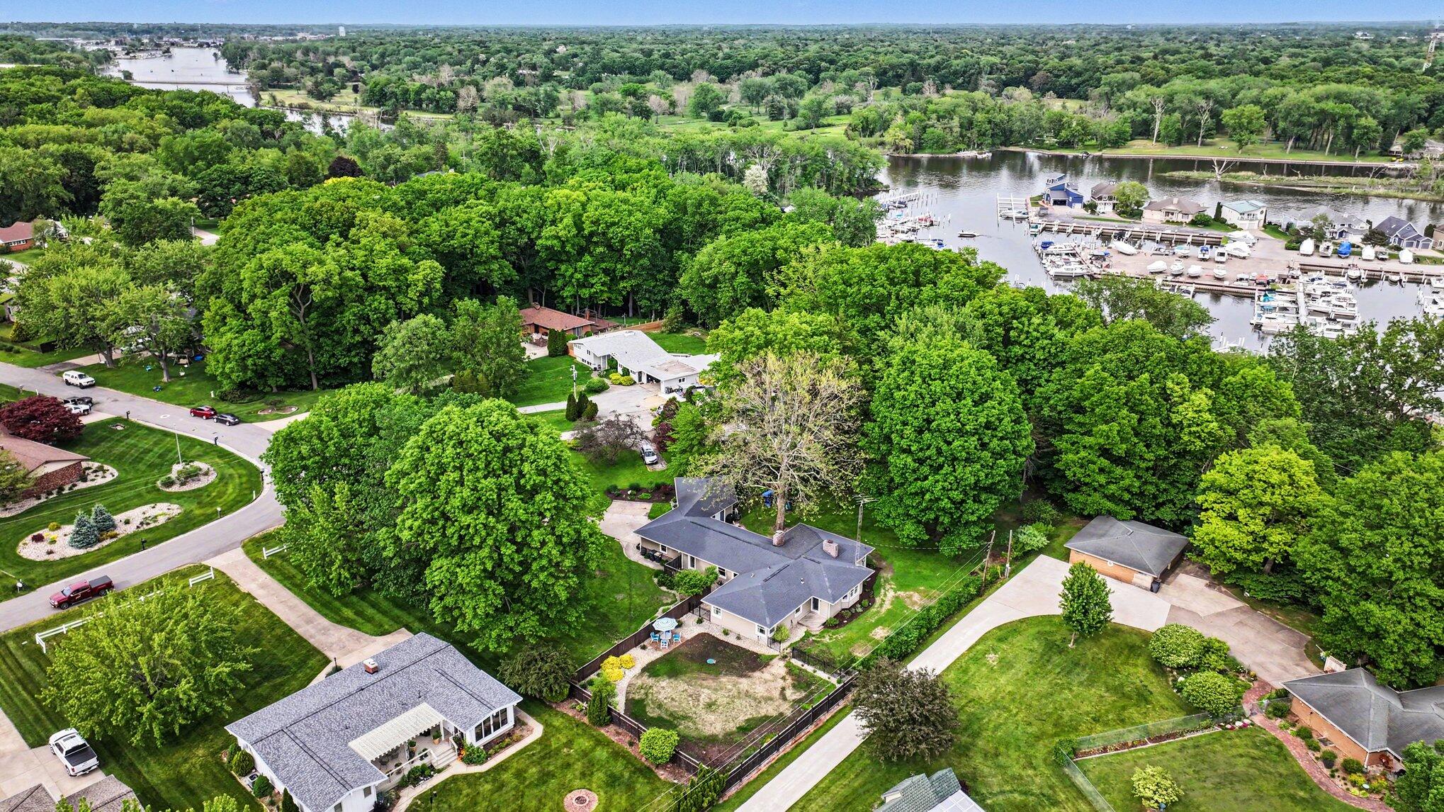 1086 Brunn Avenue, St. Joseph