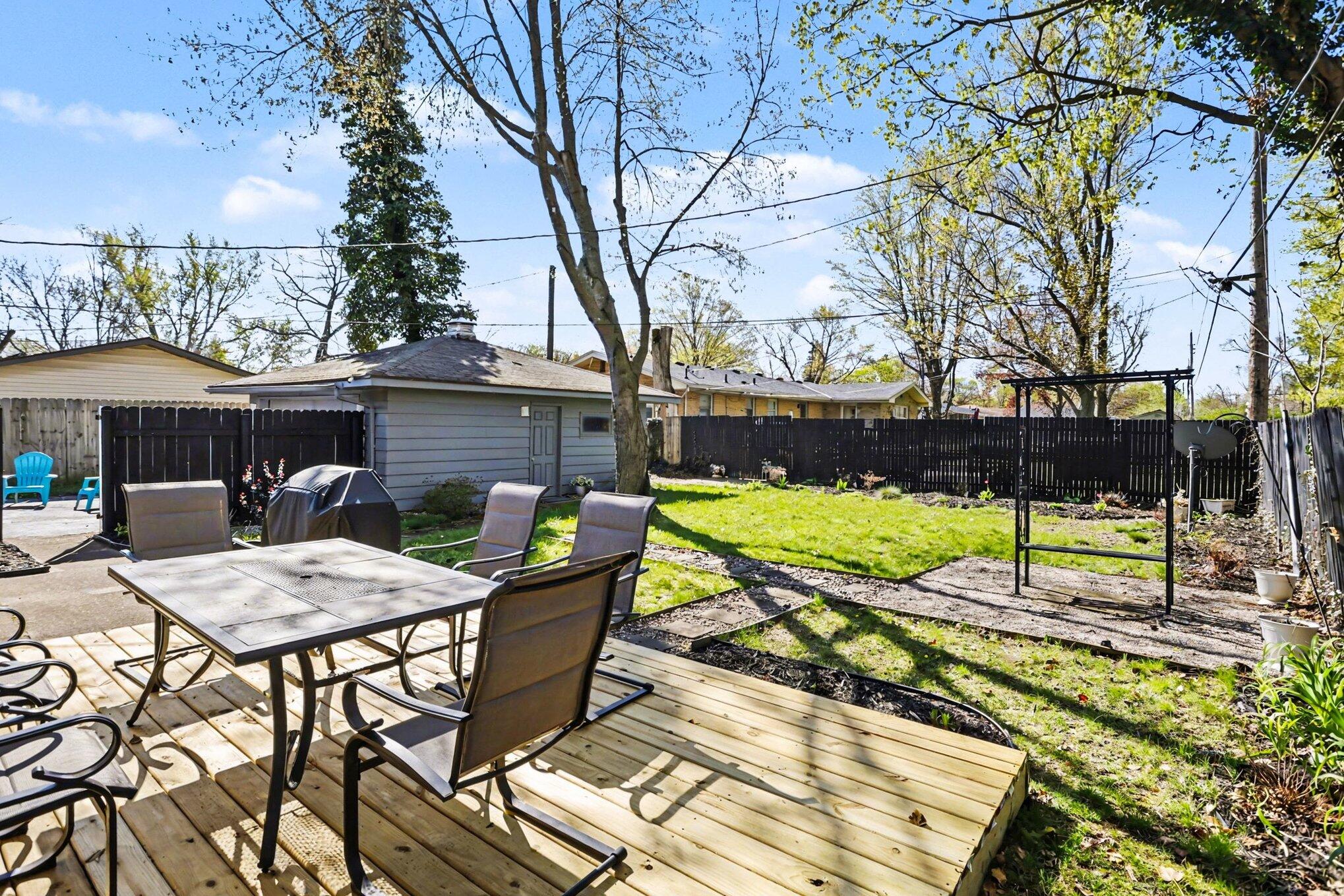 342 E Napier Avenue