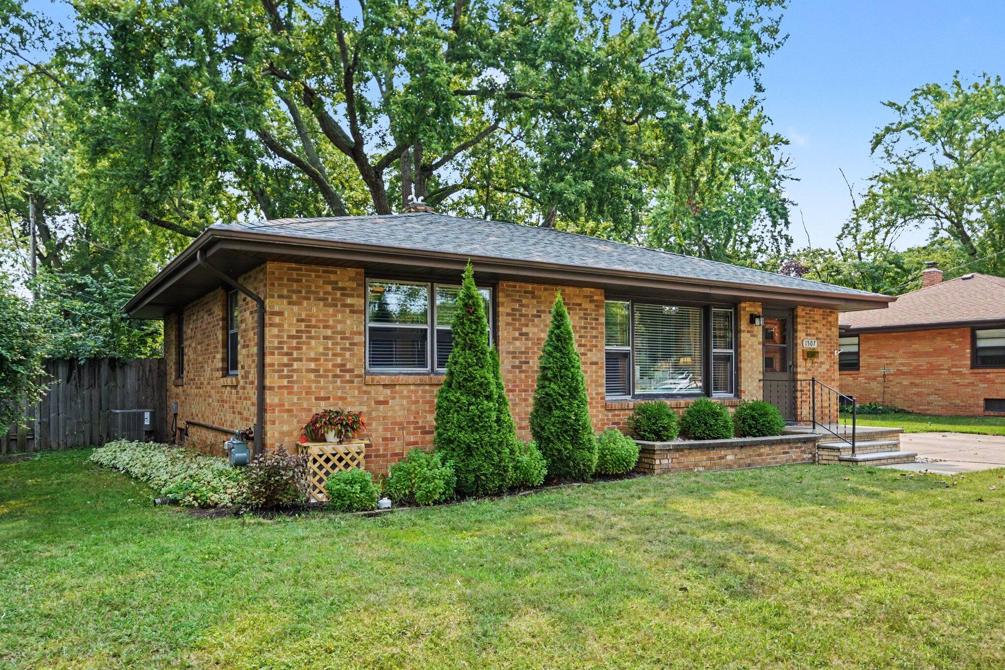 1507 Langley Avenue, St. Joseph
