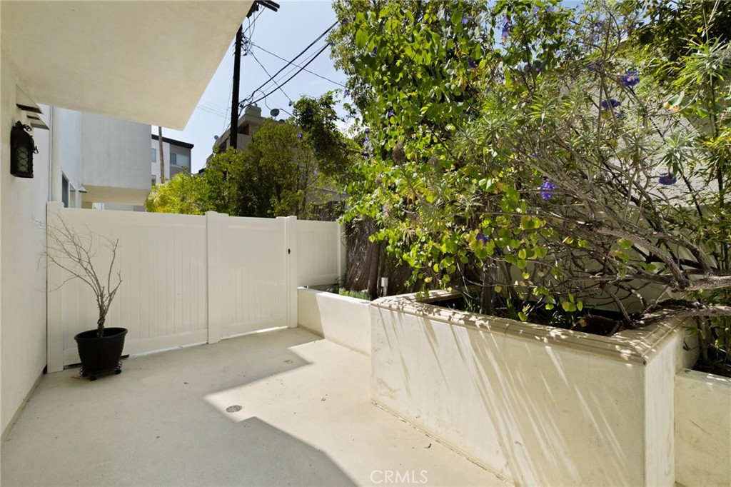 12020 Guerin Street 105