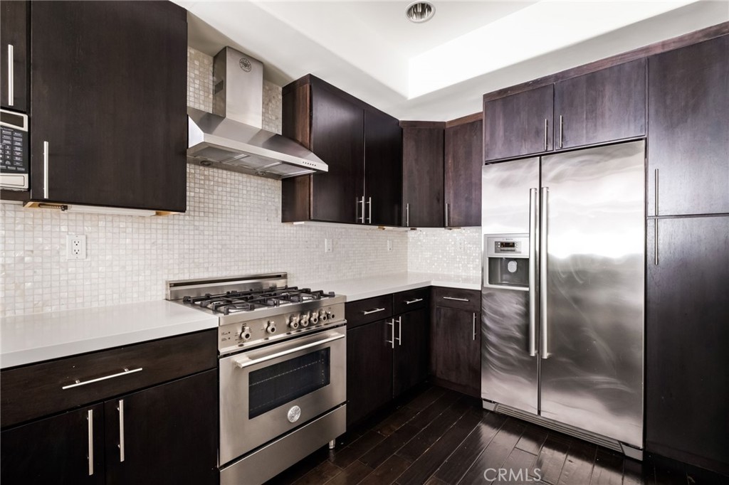 12020 Guerin Street 105