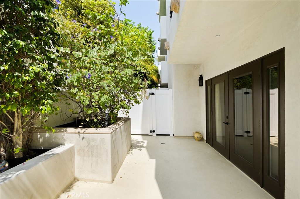 12020 Guerin Street 105