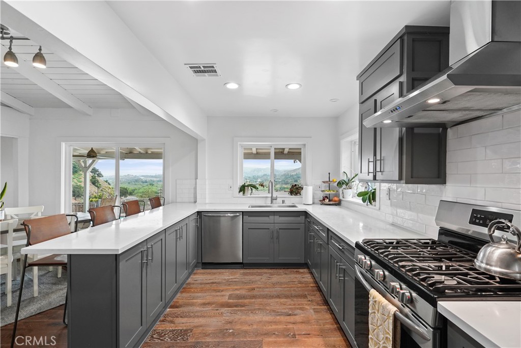 10241 Mcbroom Street