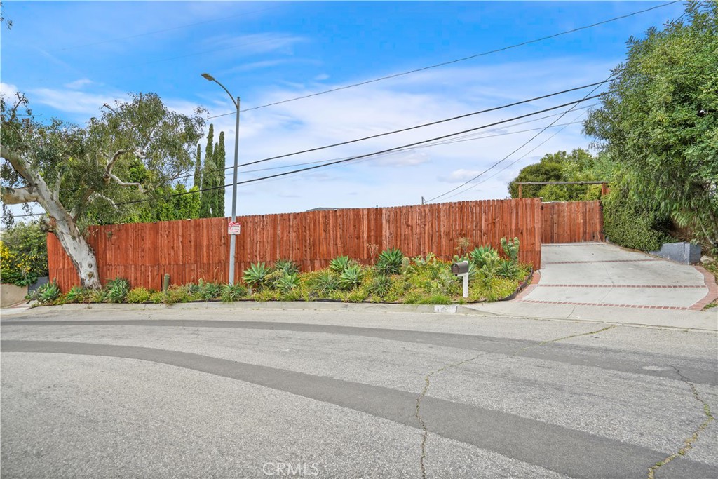 10241 Mcbroom Street