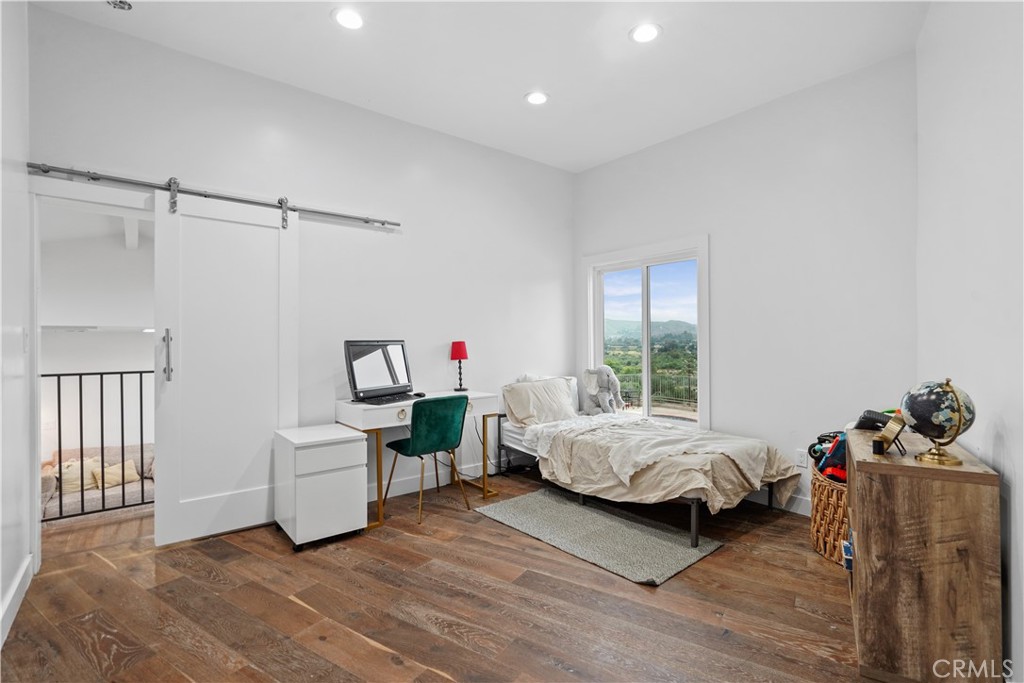 10241 Mcbroom Street