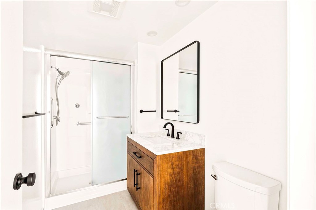 1401 Valley View Road 330