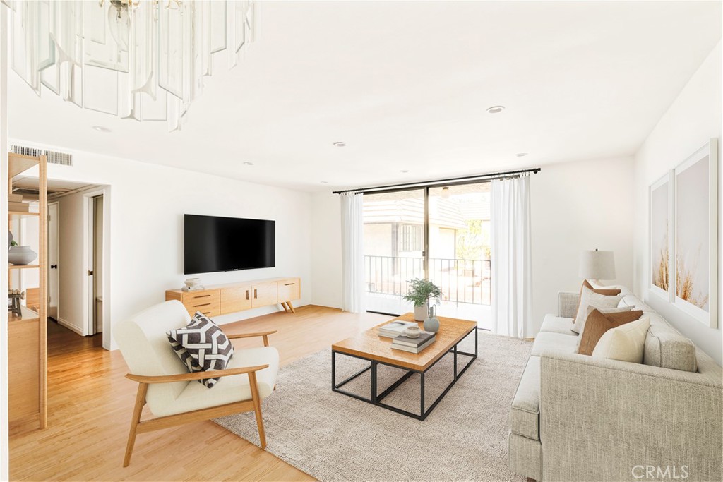 1401 Valley View Road 330