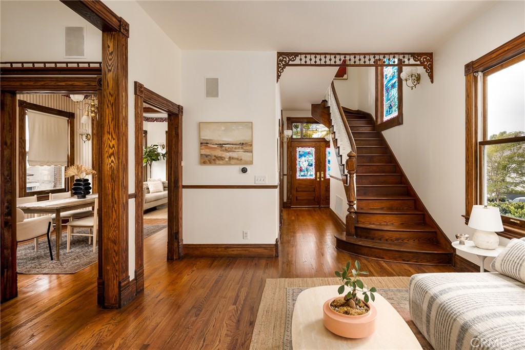 932 N Avenue 65