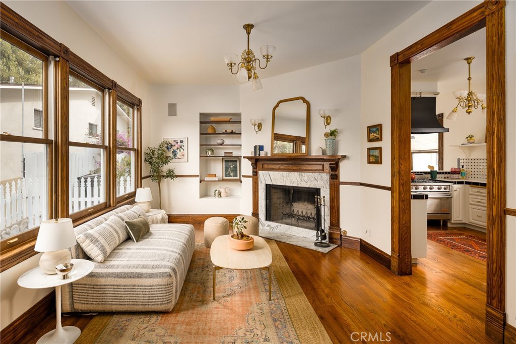 932 N Avenue 65