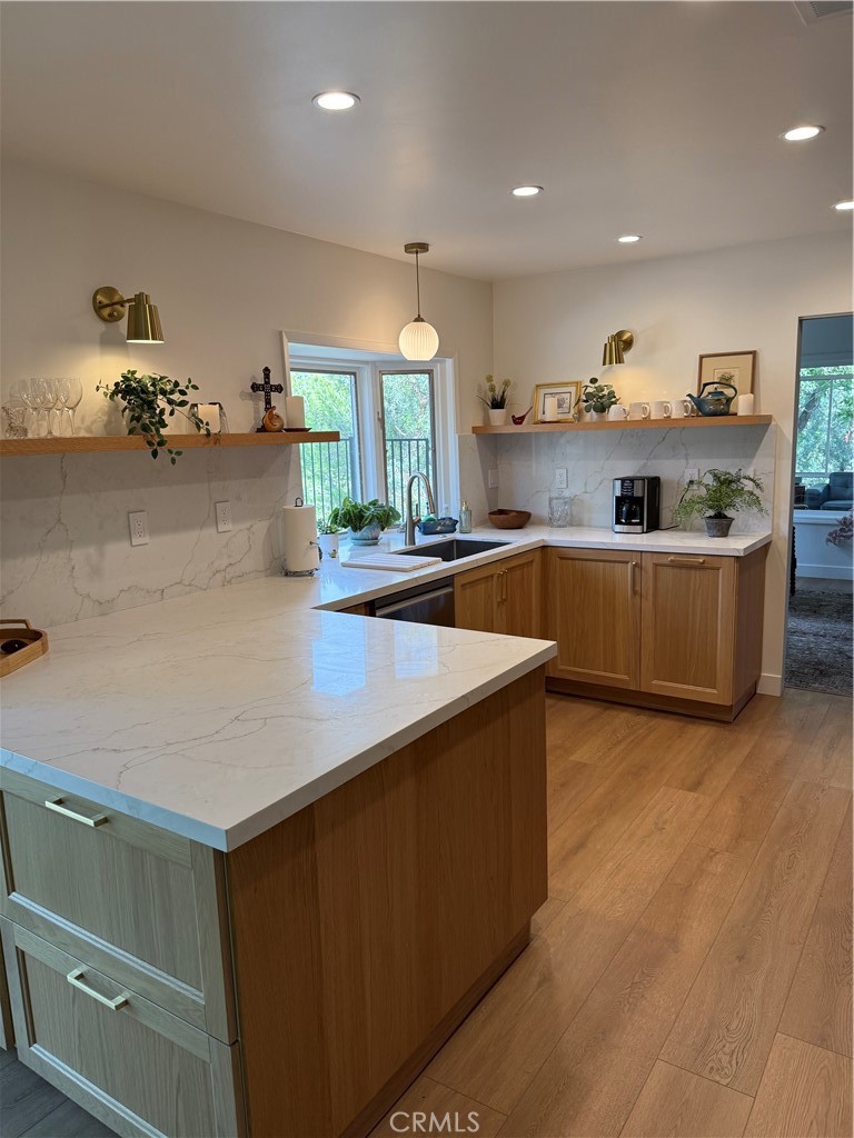 720 Starlight Heights